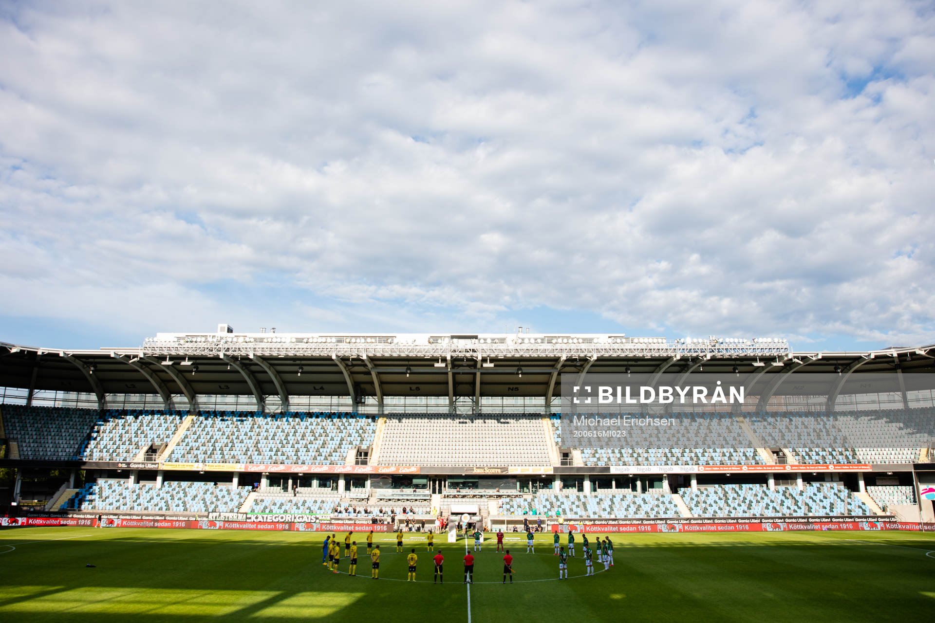 GAIS och Jönköpings spelare