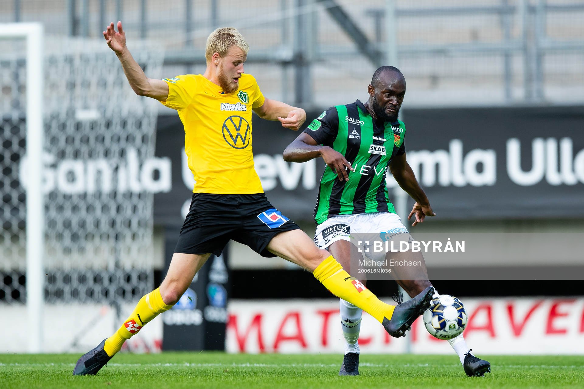 Jönköpings Elias Gustafson och GAIS Boris Lumbana
