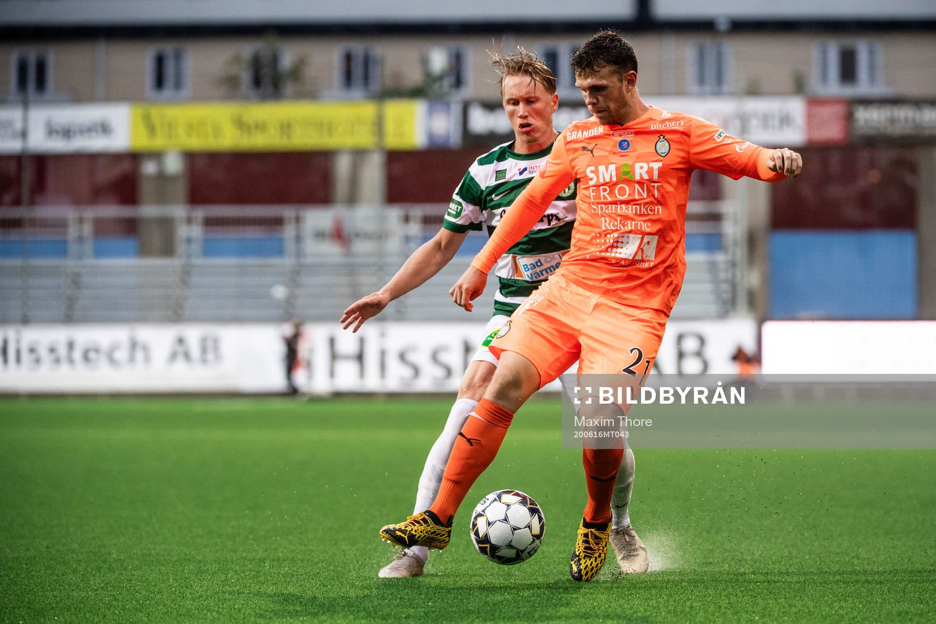 AFC Eskilstunas Jesper Manns och Västerås Emil Skogh