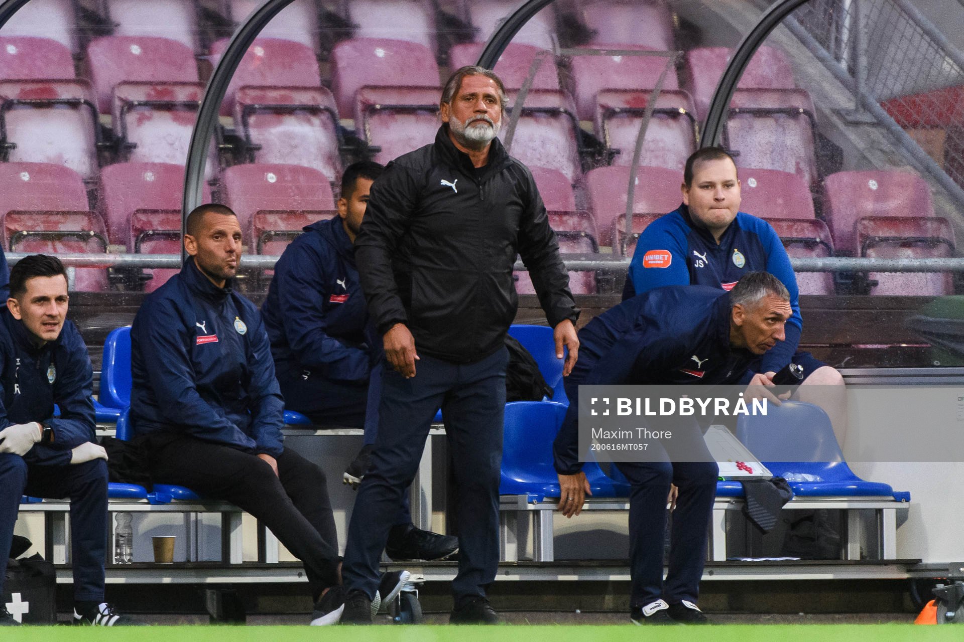 AFC Eskilstunas tränare Özcan Melkemichel
