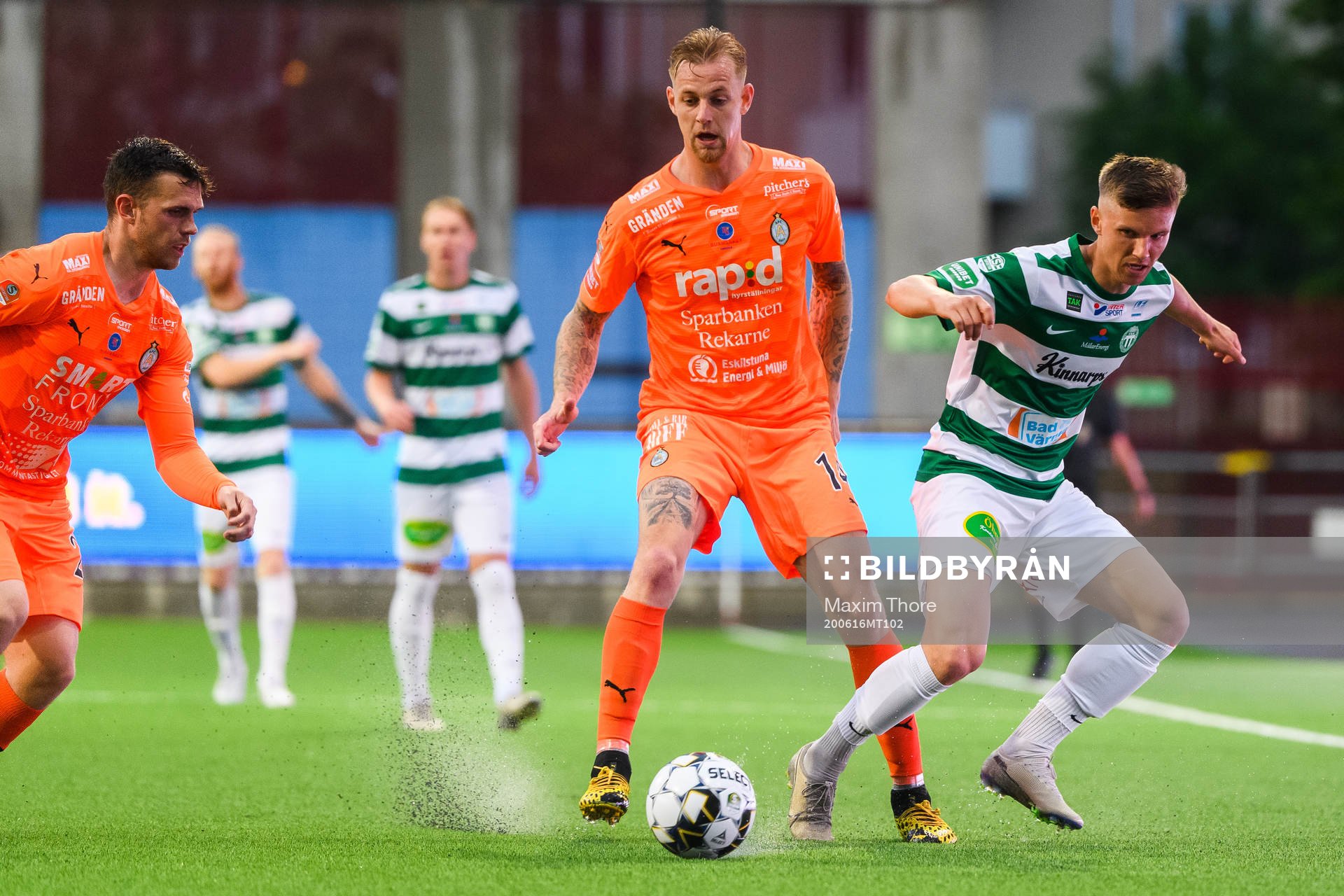 AFC Eskilstunas Kevin Bernad van Kippersluis och Västerås