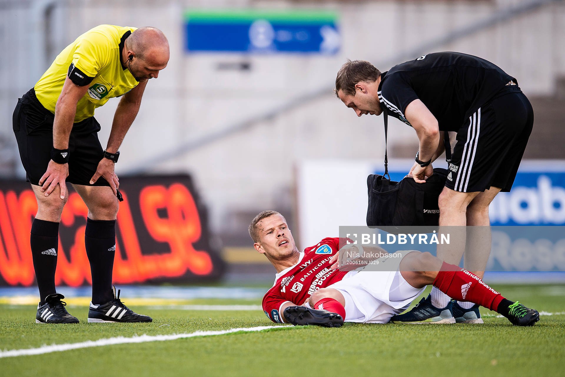 Umeås Bajram Ajeti har ont
