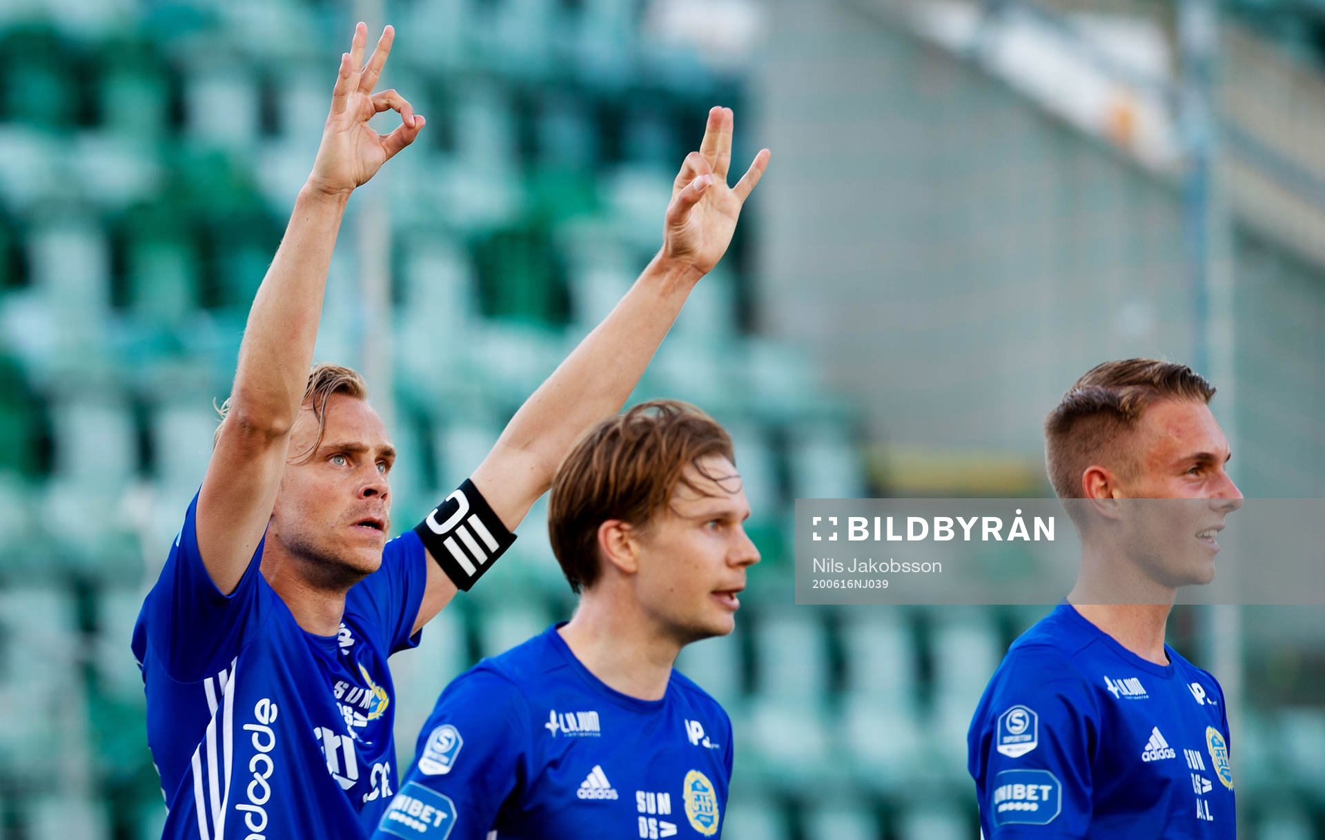 Sundsvalls Pontus Engblom jublar