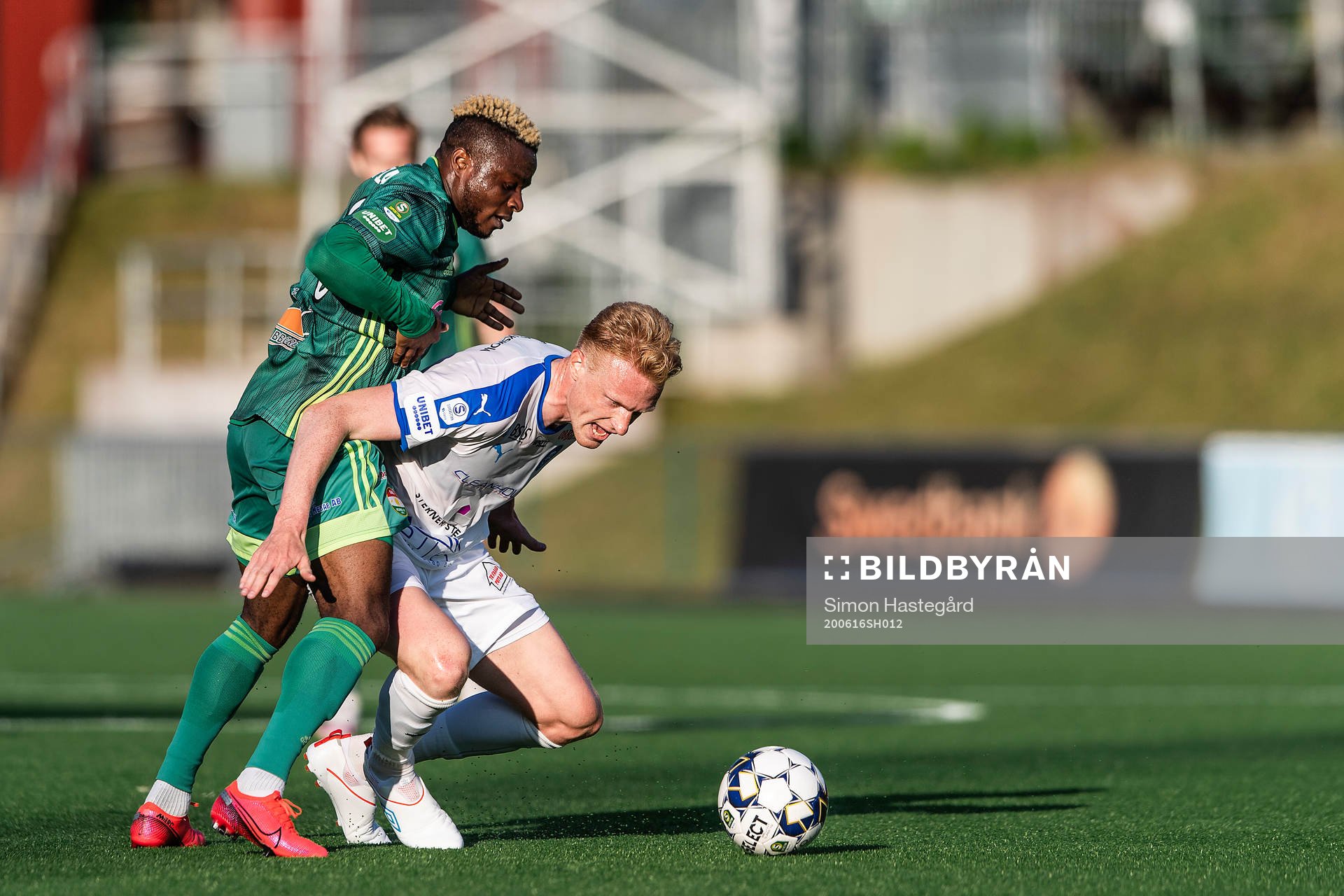 Dalkurds Henry Offia och Akropolis Nicklas Maripuu