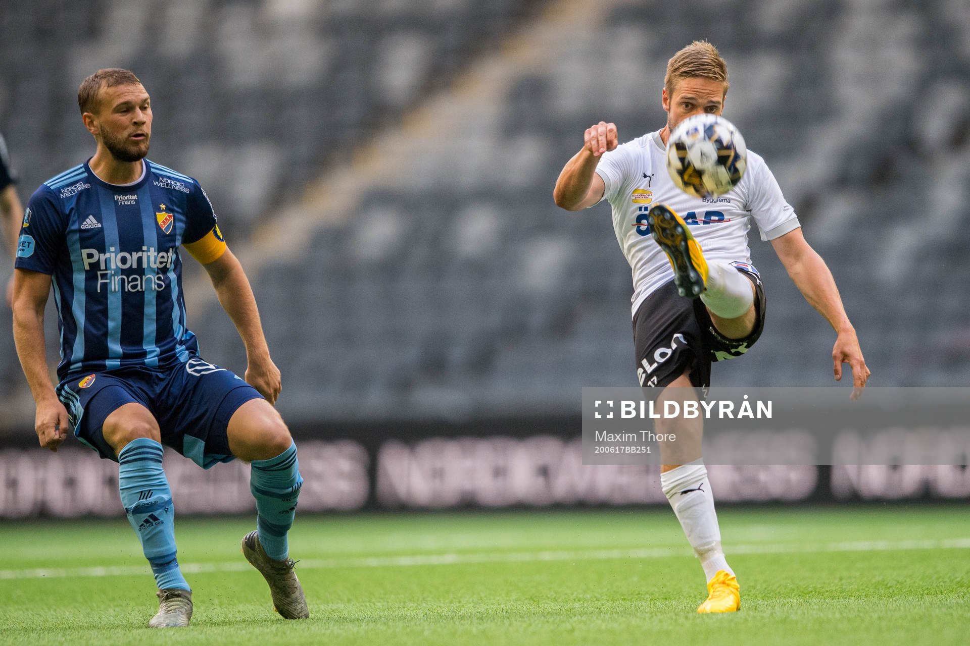 Djurgårdens Jesper Karlström och Örebros Johan