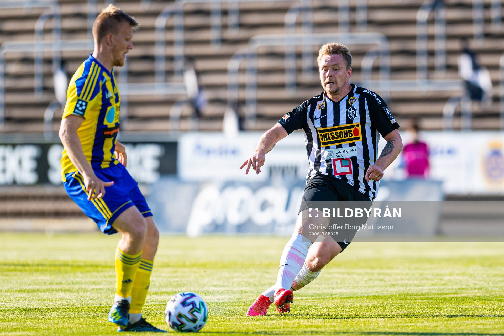 Eskilsminnes Victor Wahlgren och Landskronas Niklas Nielsen