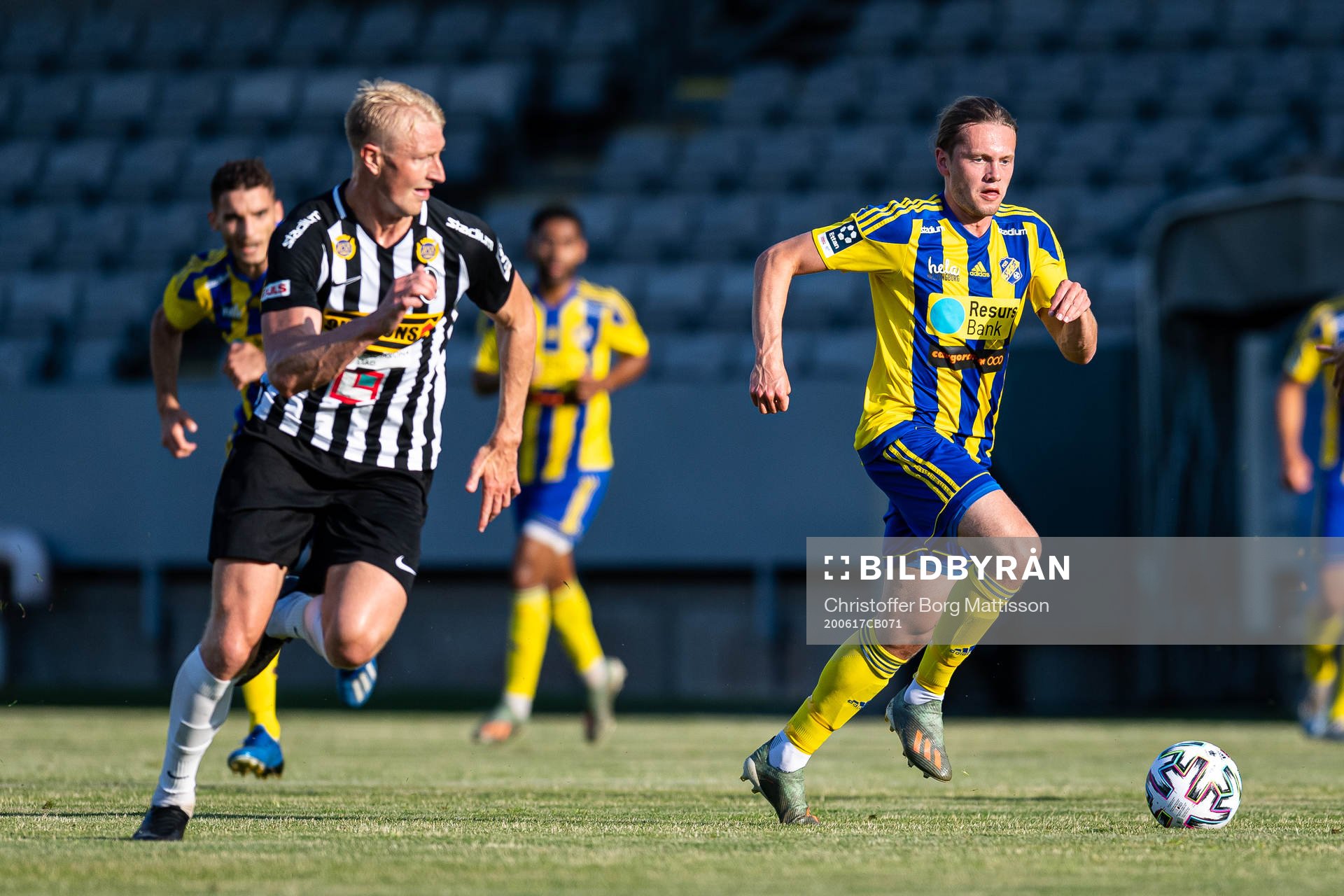 Landskronas Viktor Wihlstrand och Eskilsminnes Jesper