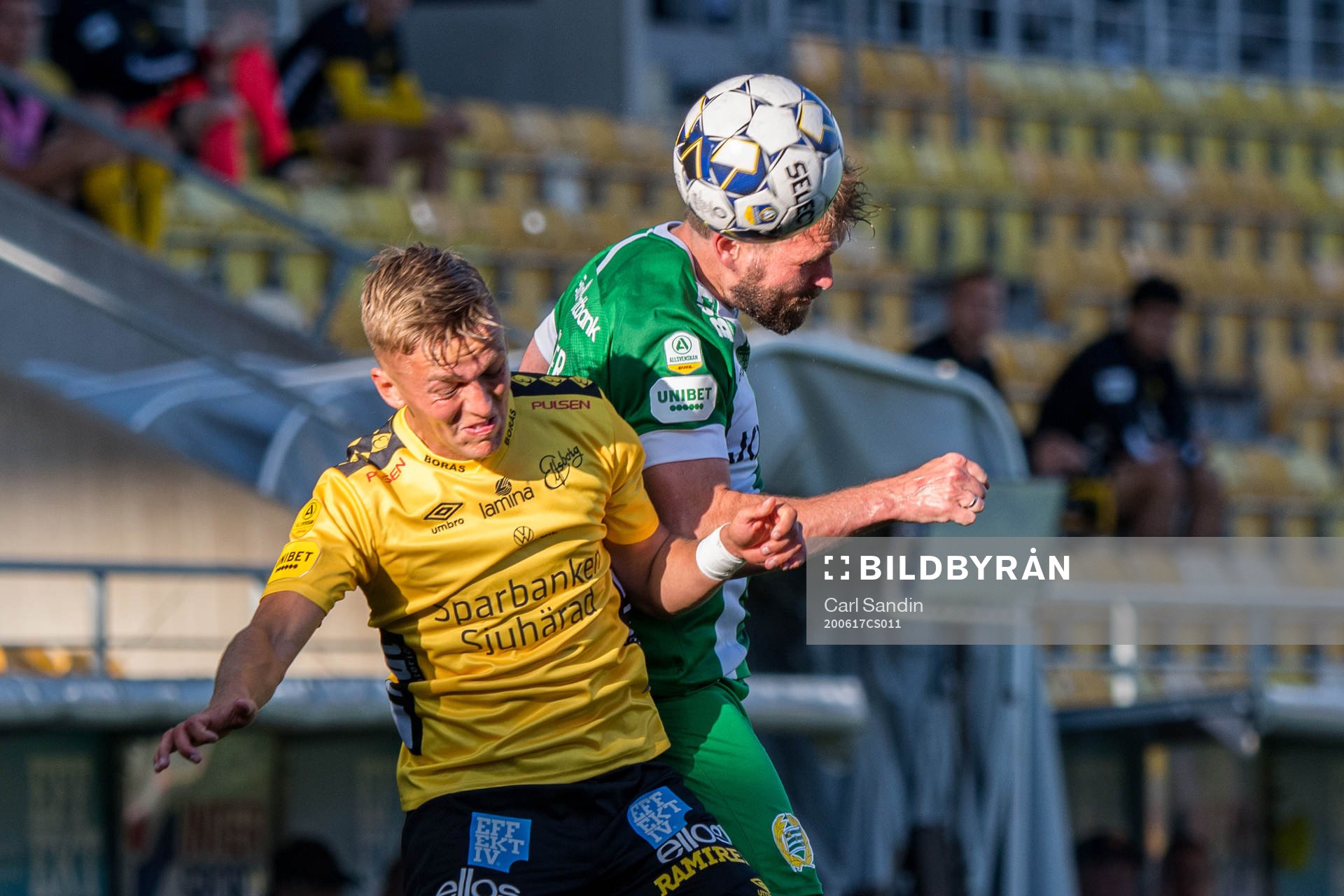 Elfsborgs Jesper Karlsson och Hammarbys Mads Fenger Nielsen