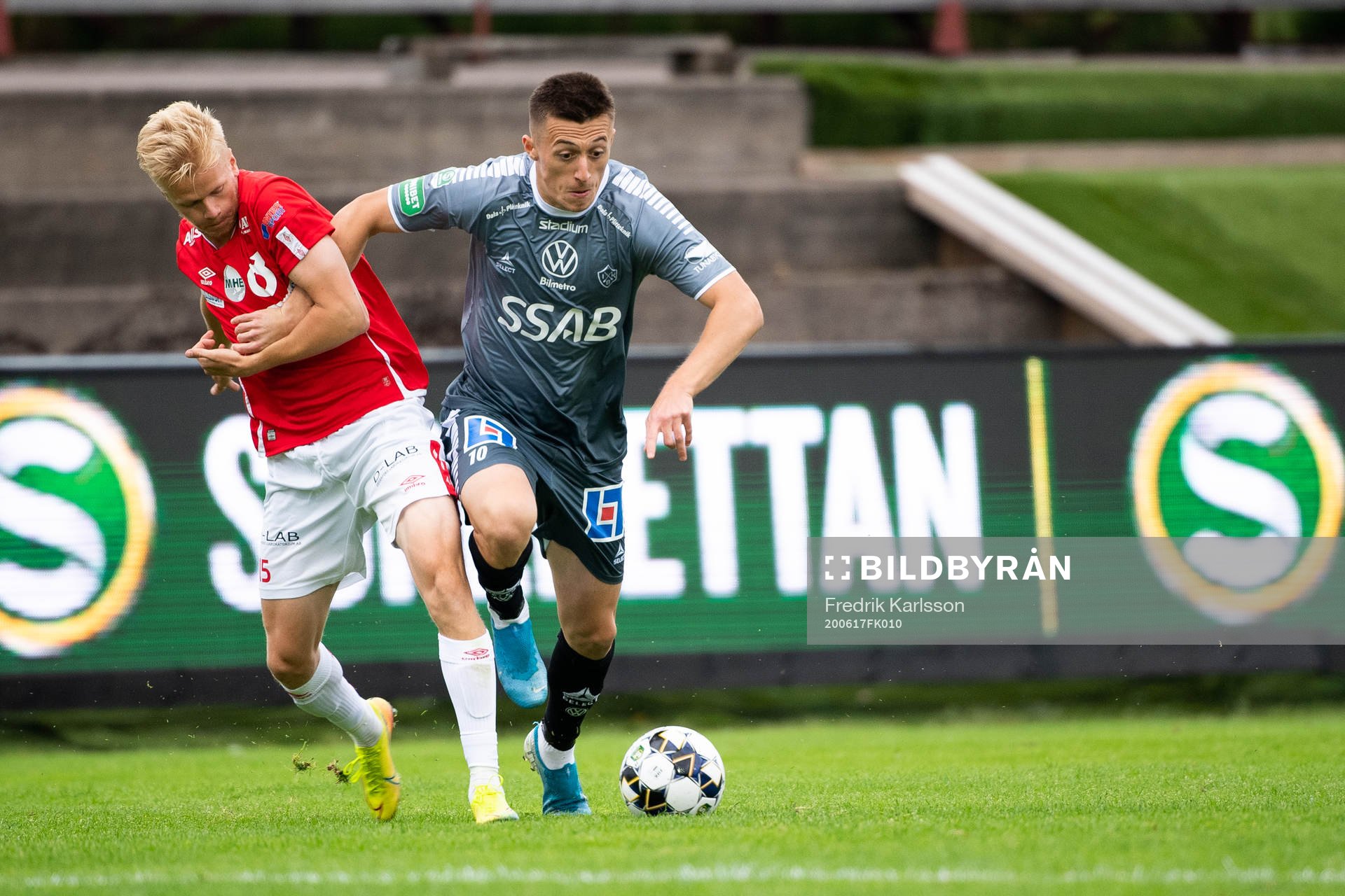Degerfors Axel Lindahl och Brages Leonard Pllana