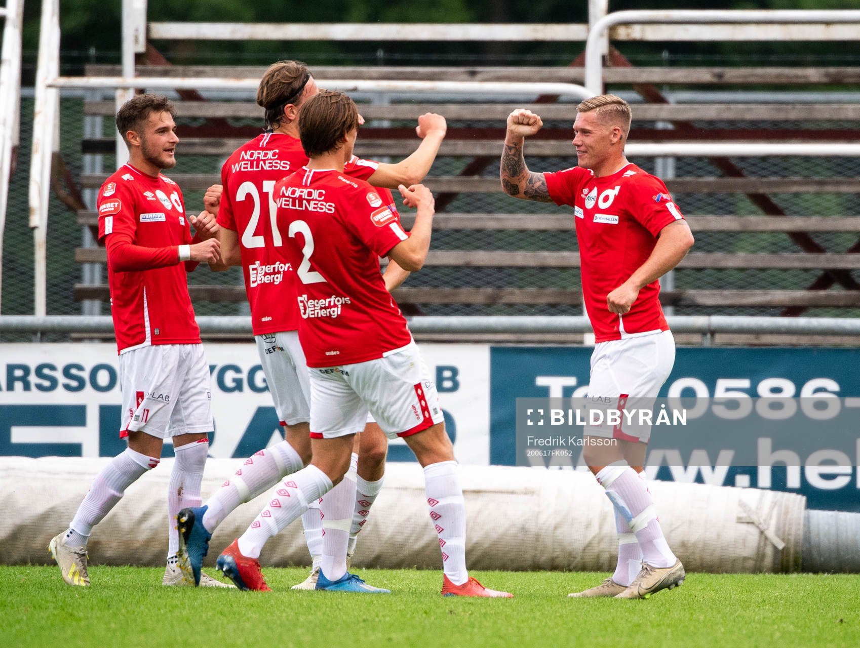 Degerfors Victor Edvardsen jublar