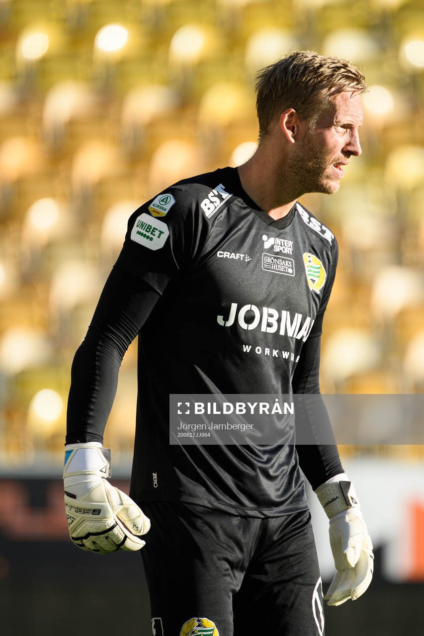 Hammarbys målvakt David Ousted