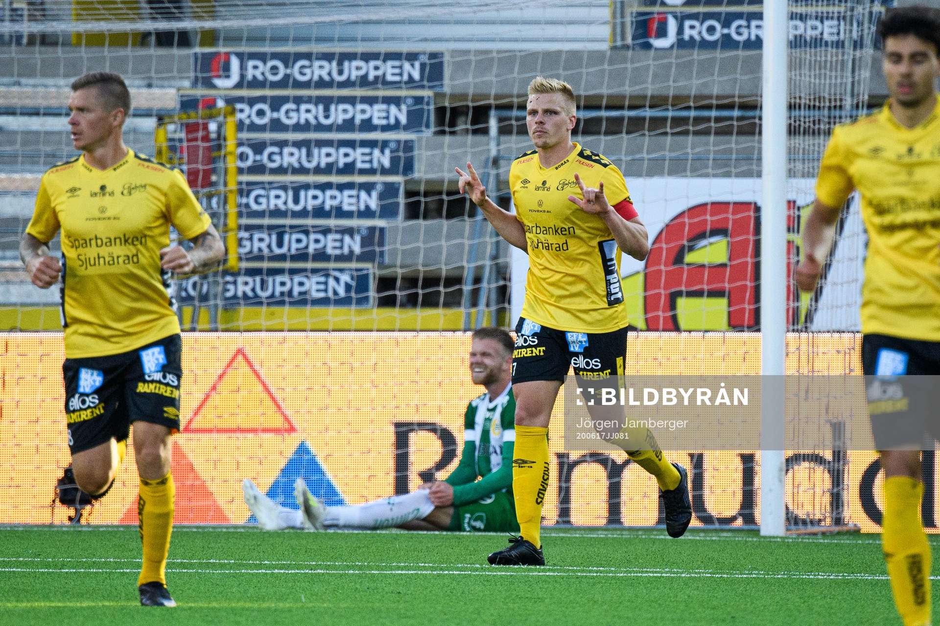 Elfsborgs Per Frick jublar