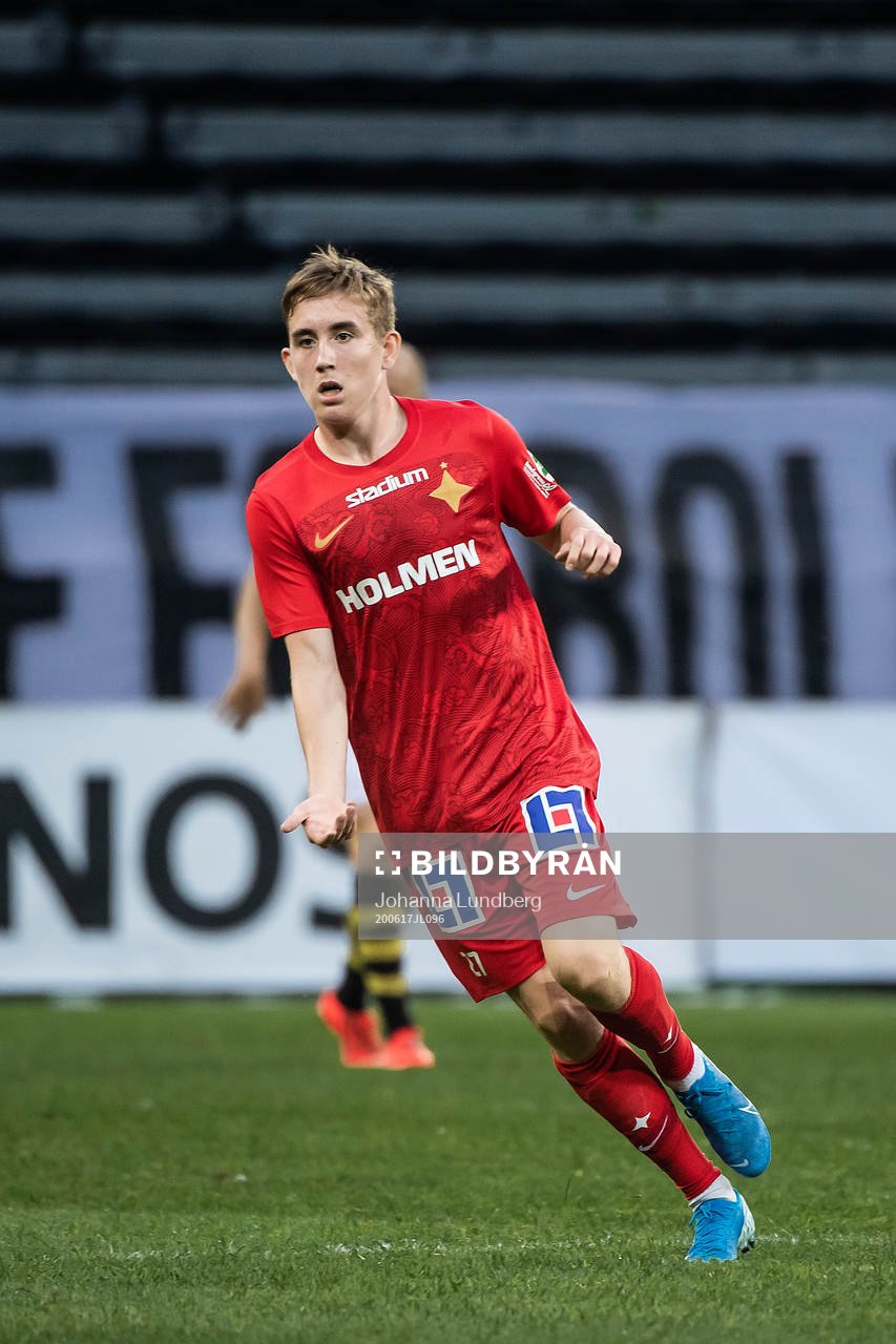 IFK Norrköpings Ísak Bergmann Jóhannesson