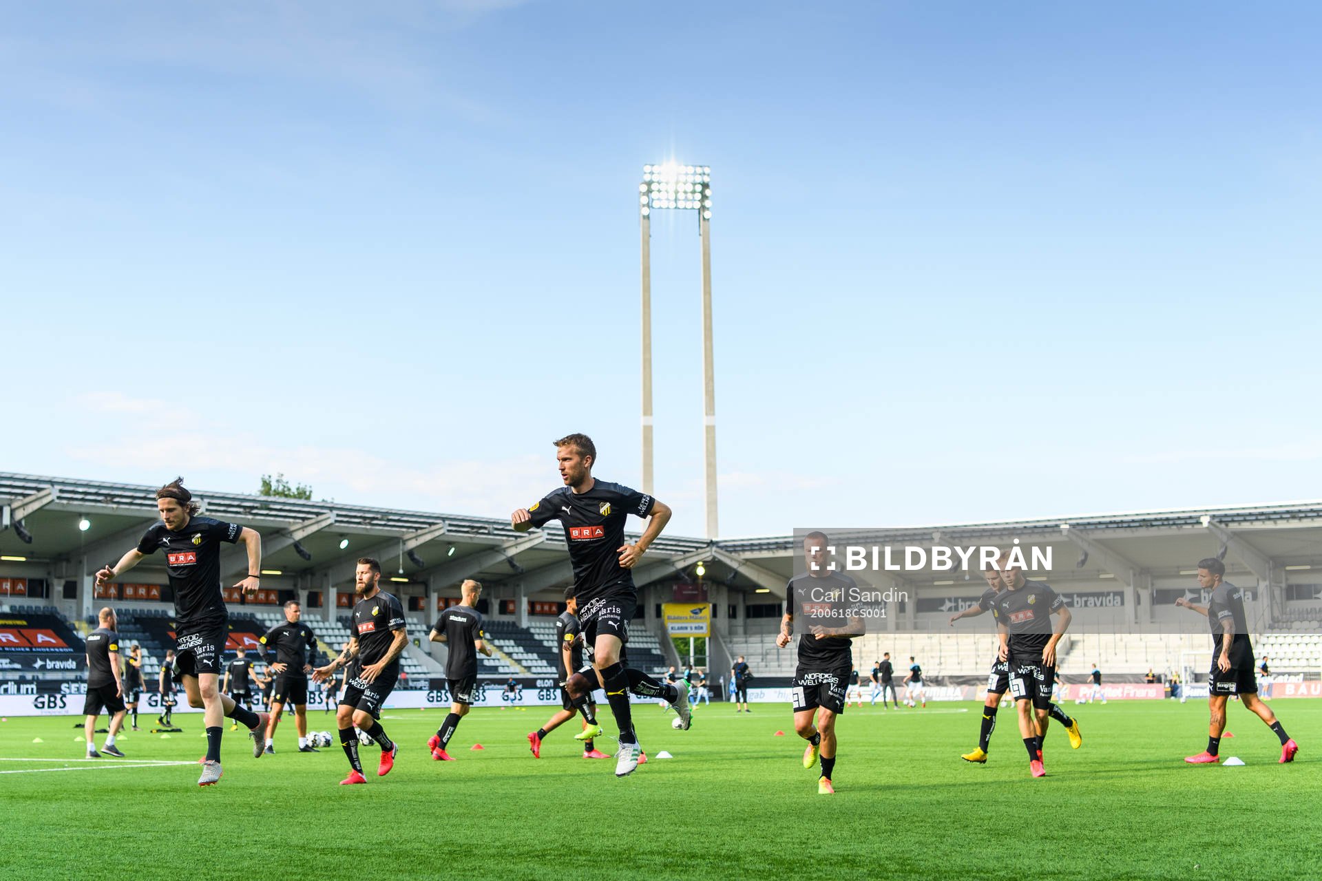 Häckens spelare värmer upp