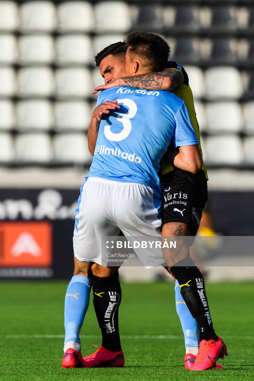 Häckens Ahmed Yasin och Malmö FFs Jonas Knudsen