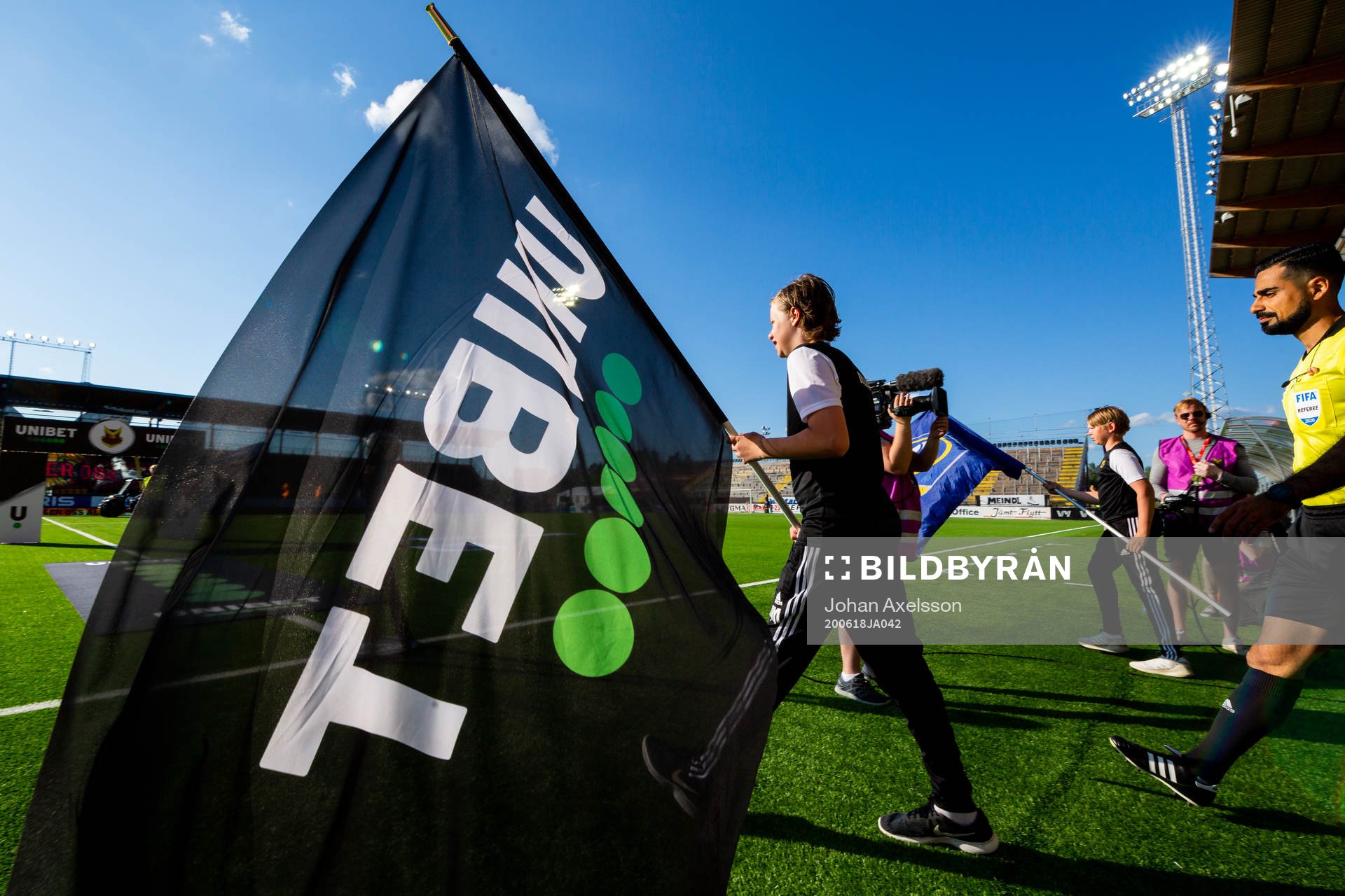 En flagga med Unibet loggan
