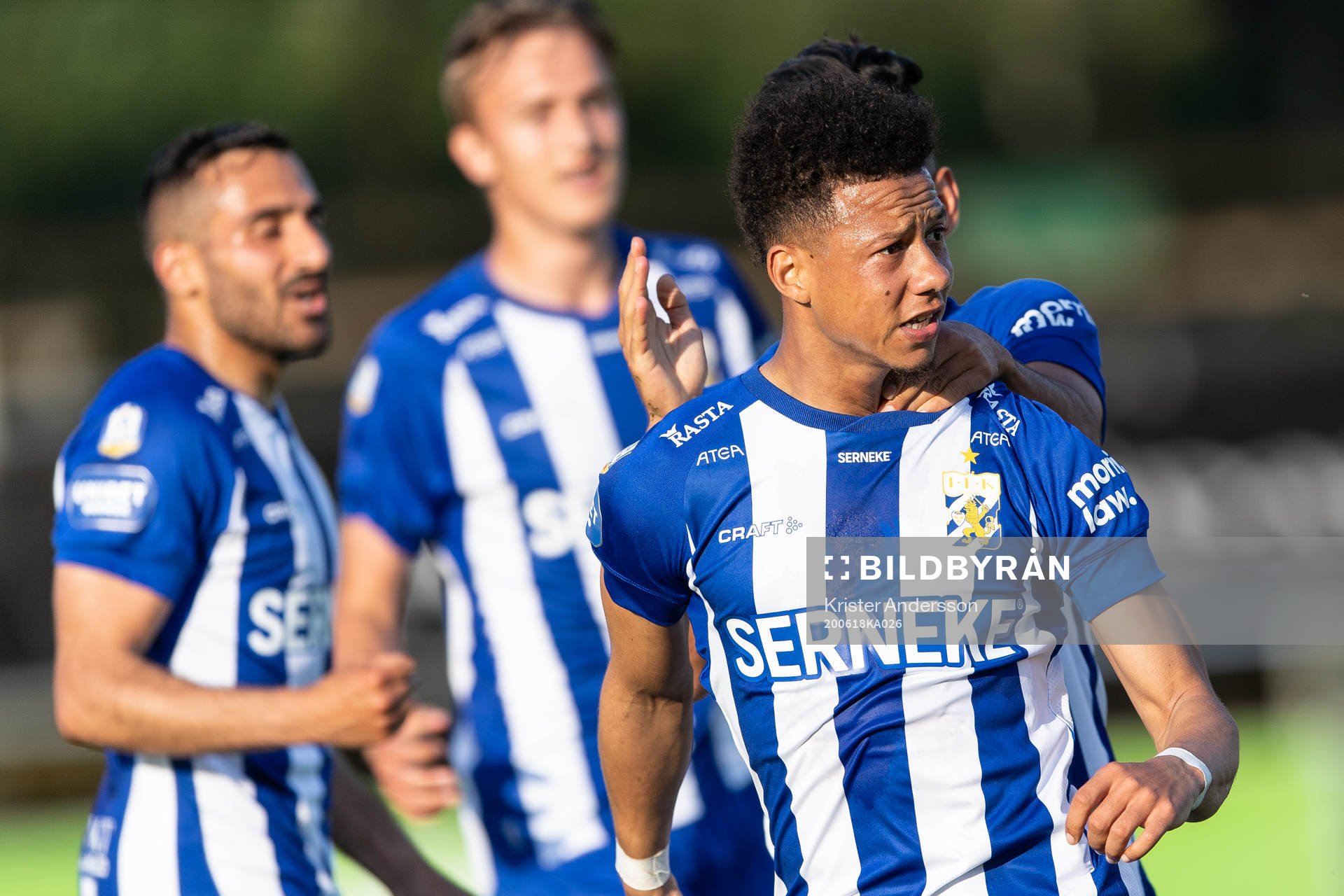IFK Göteborgs Tobias Sana jublar efter 1-1 under fotbollsmatchen i Allsvenskan mellan Varberg och IFK Göteborg den 18 juni 2020 i Varberg.