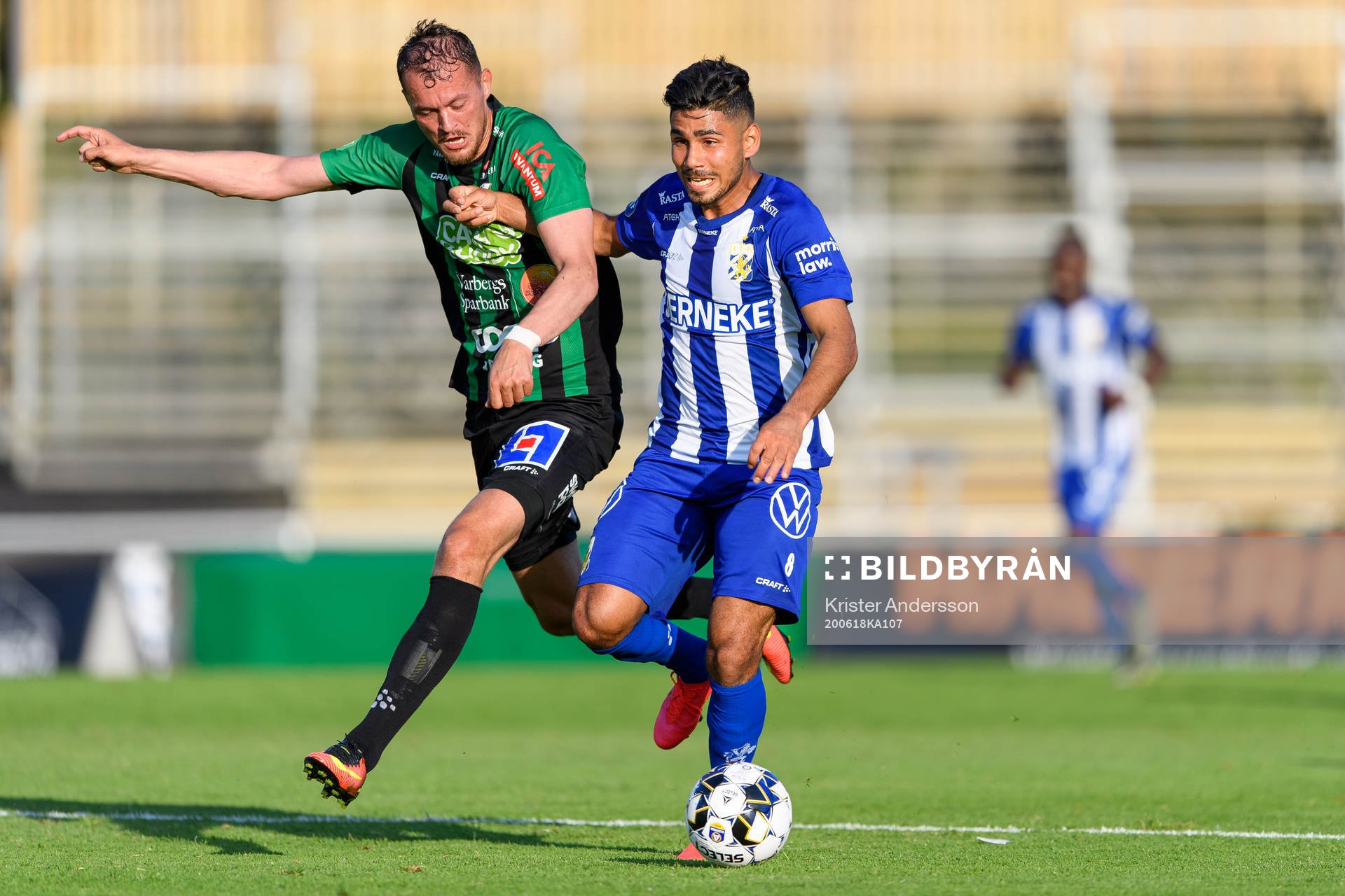 Varbergs Albert Ejupi och IFK Göteborgs Hosam Aiesh