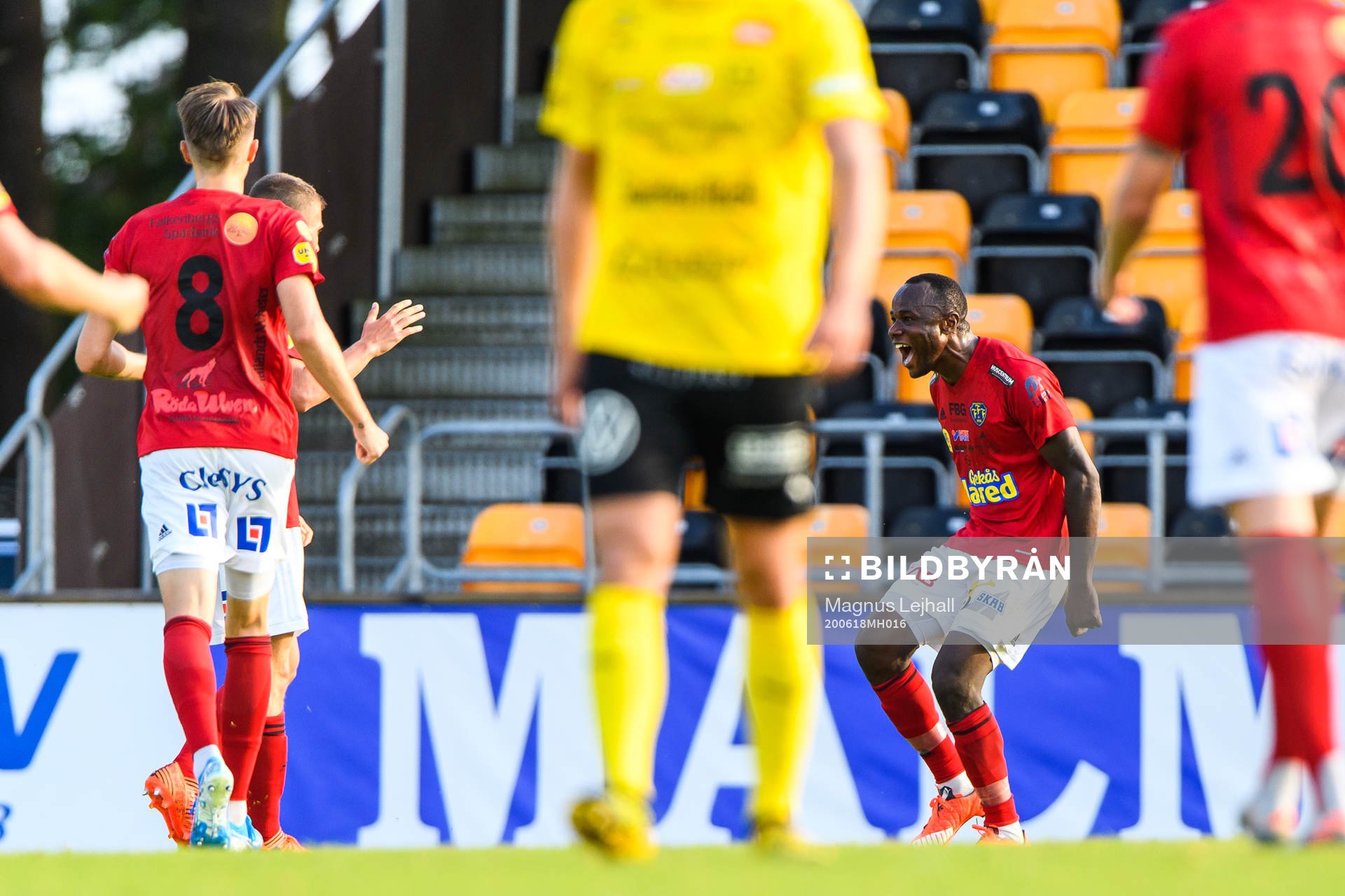 Falkenbergs John Björkengren jublar