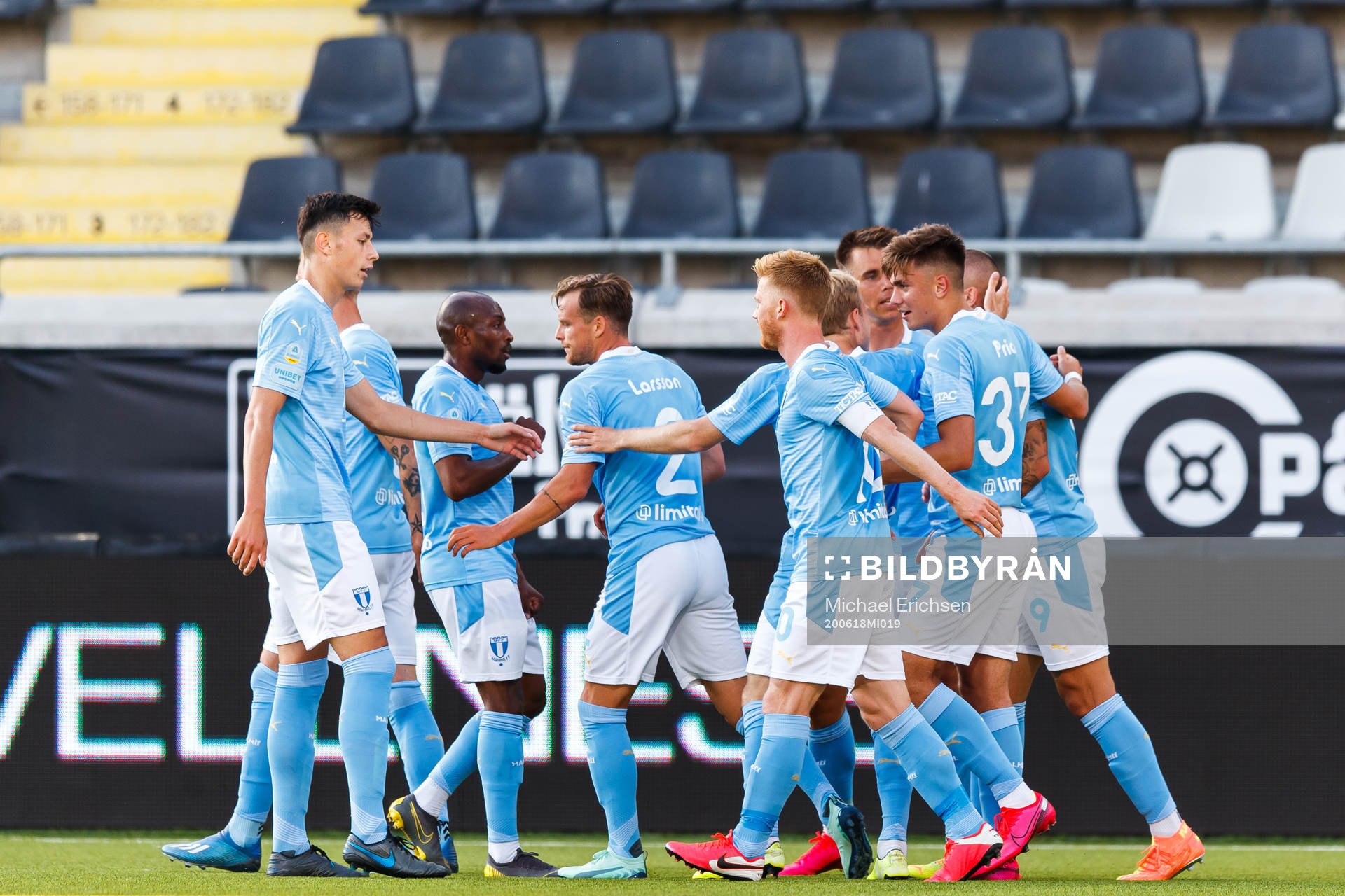 Malmö FFs Guillermo Molins jublar med lagkamrater