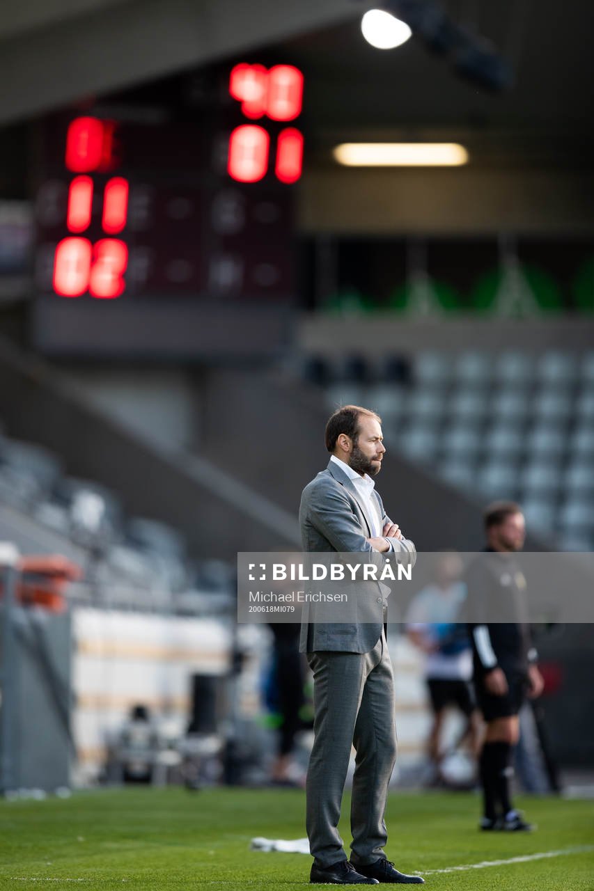 Häckens tränare Andreas Alm