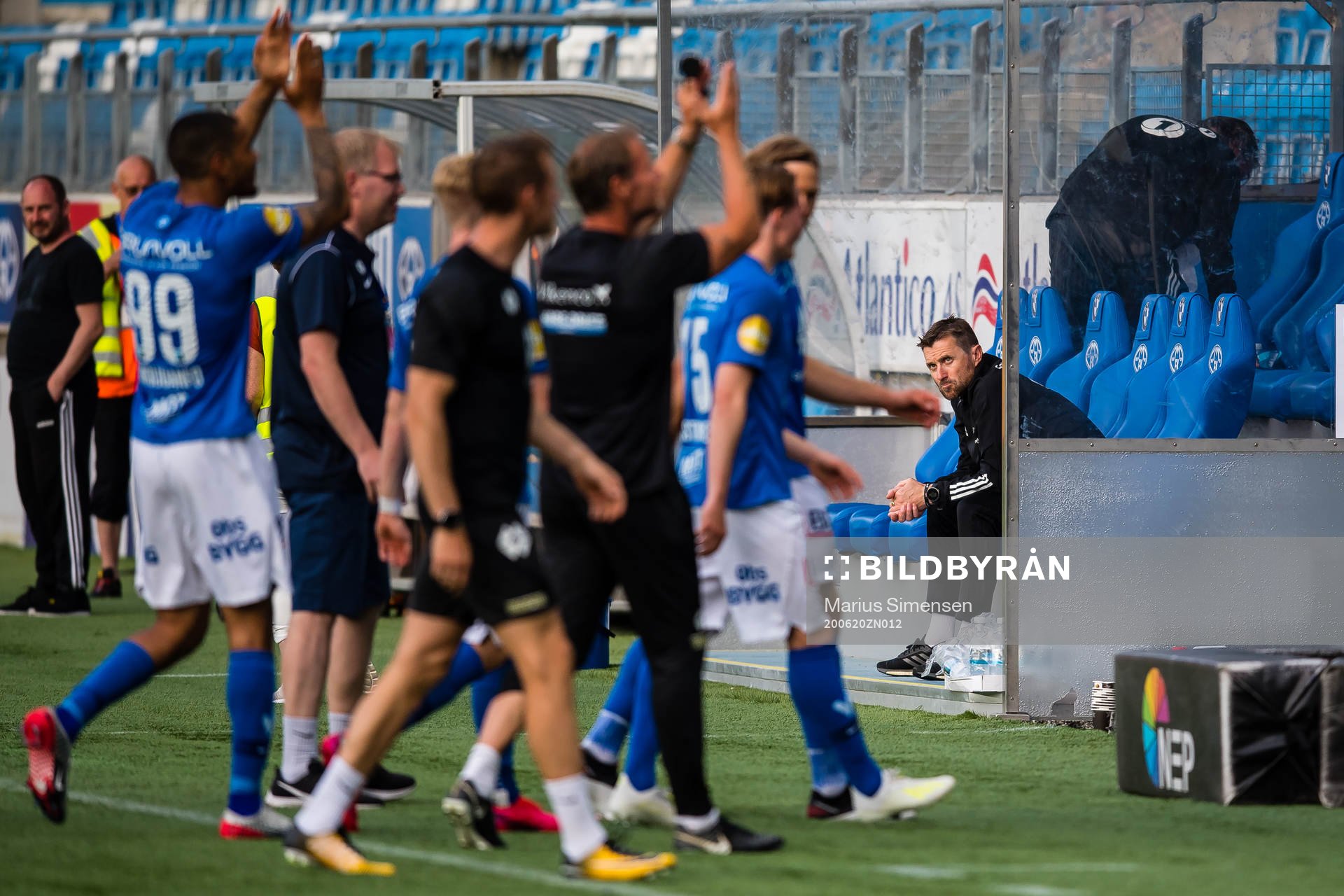 Eirik Horneland, head coach of Rosenborg, looks dejected