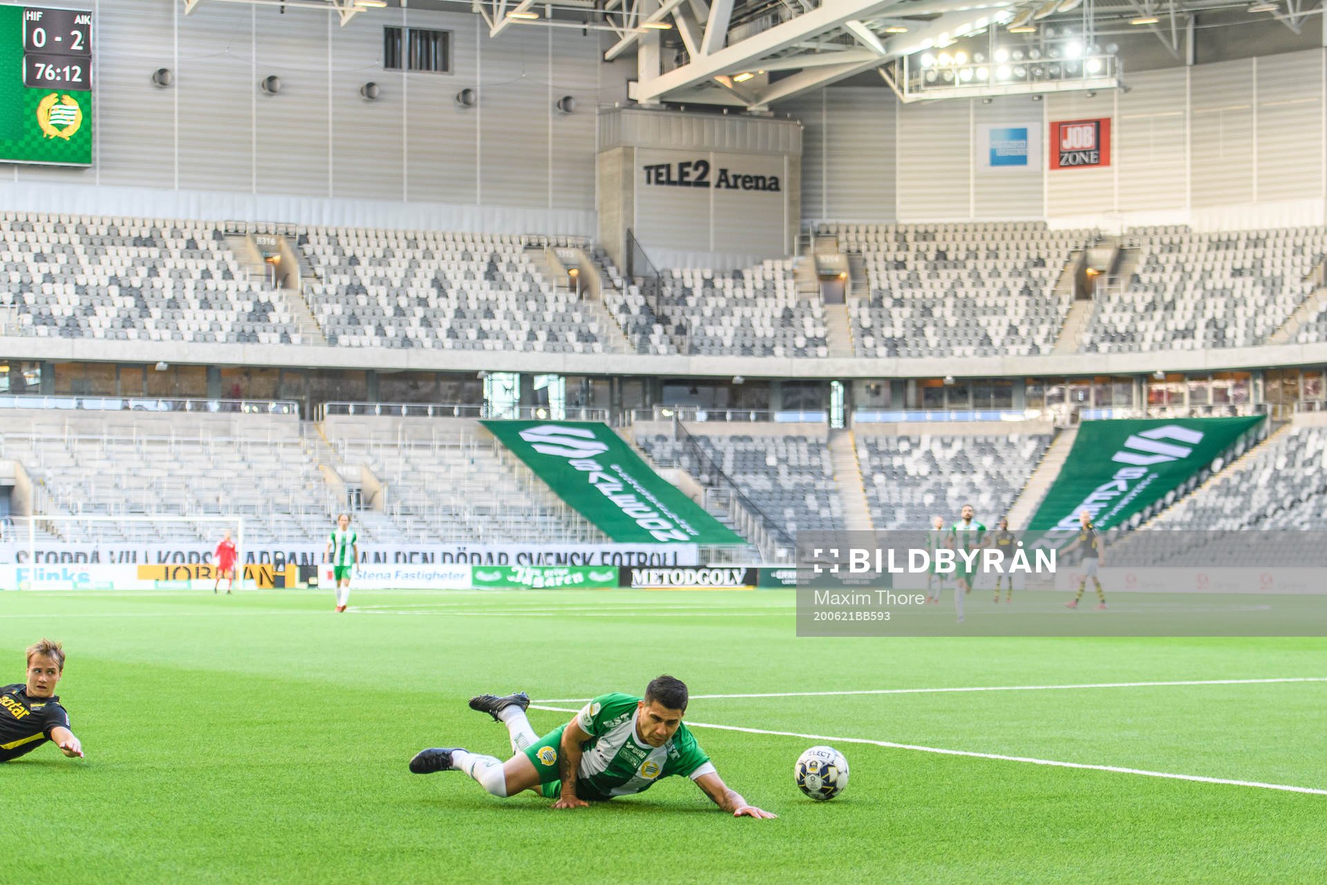 s Saku Ylätupa och Hammarbys Paulinho