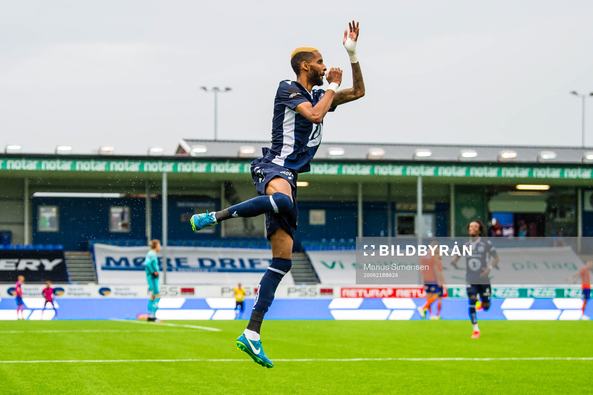 Amahl William D'Vaz Pellegrino of Kristiansund celebrates