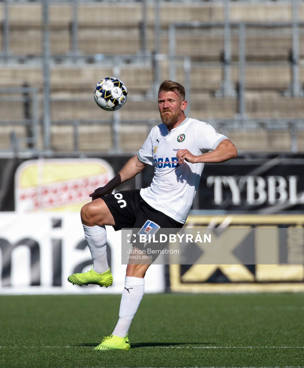 Örebros Michael Almebäck
