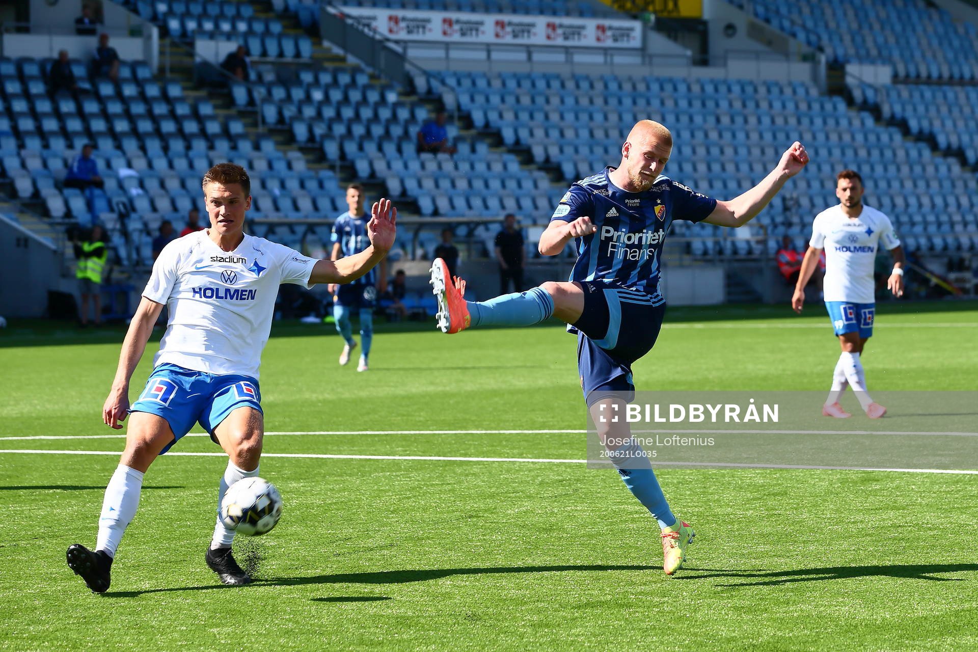 Djurgårdens Kalle Holmberg och IFK Norrköpings Rasmus