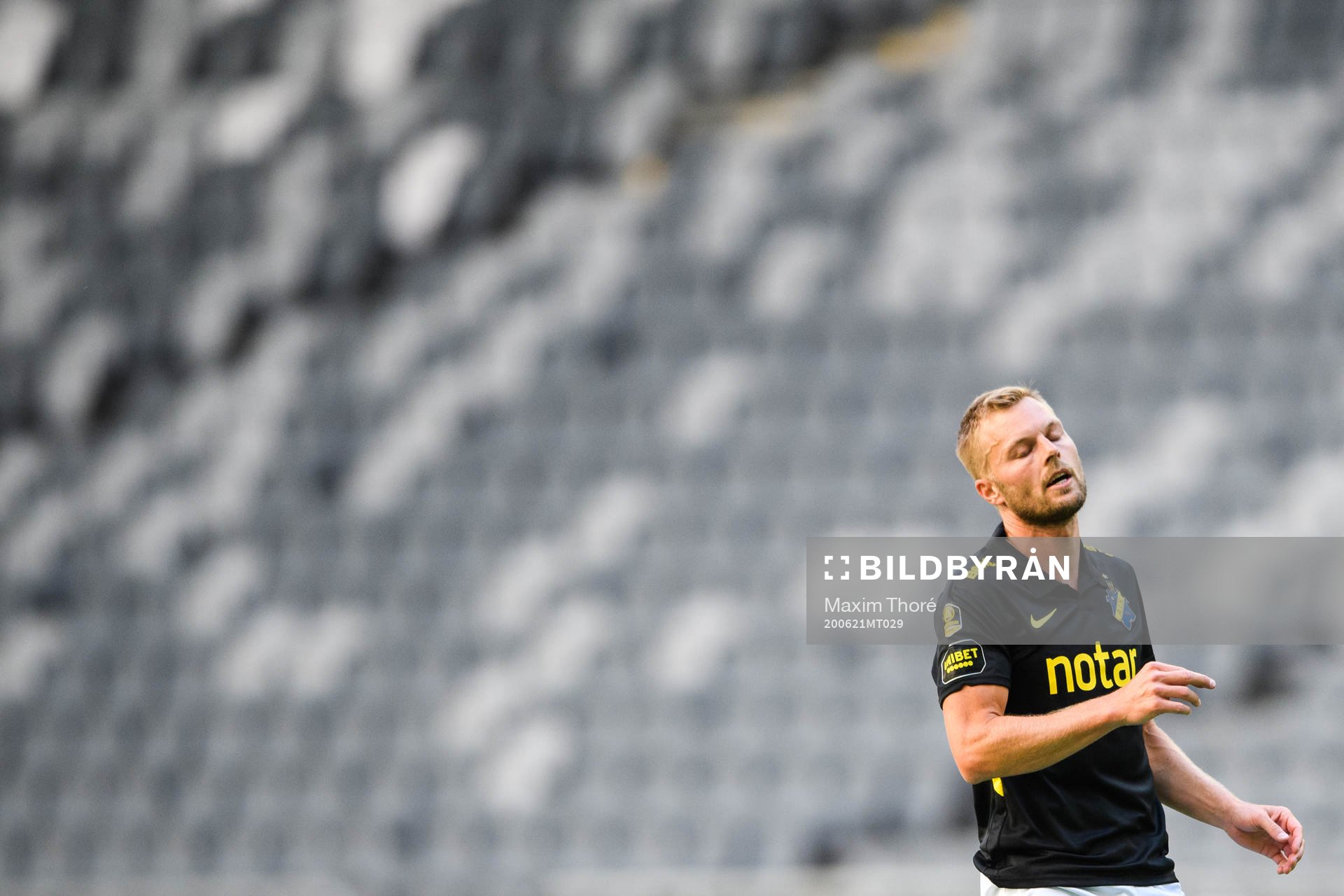 s Sebastian Larsson deppar