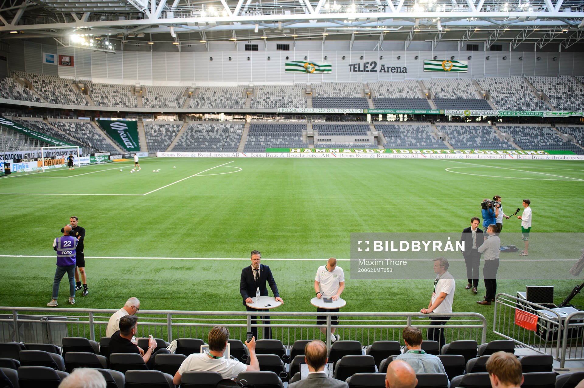 s tränare Rikard Norling och Hammarbys tränare Stefan