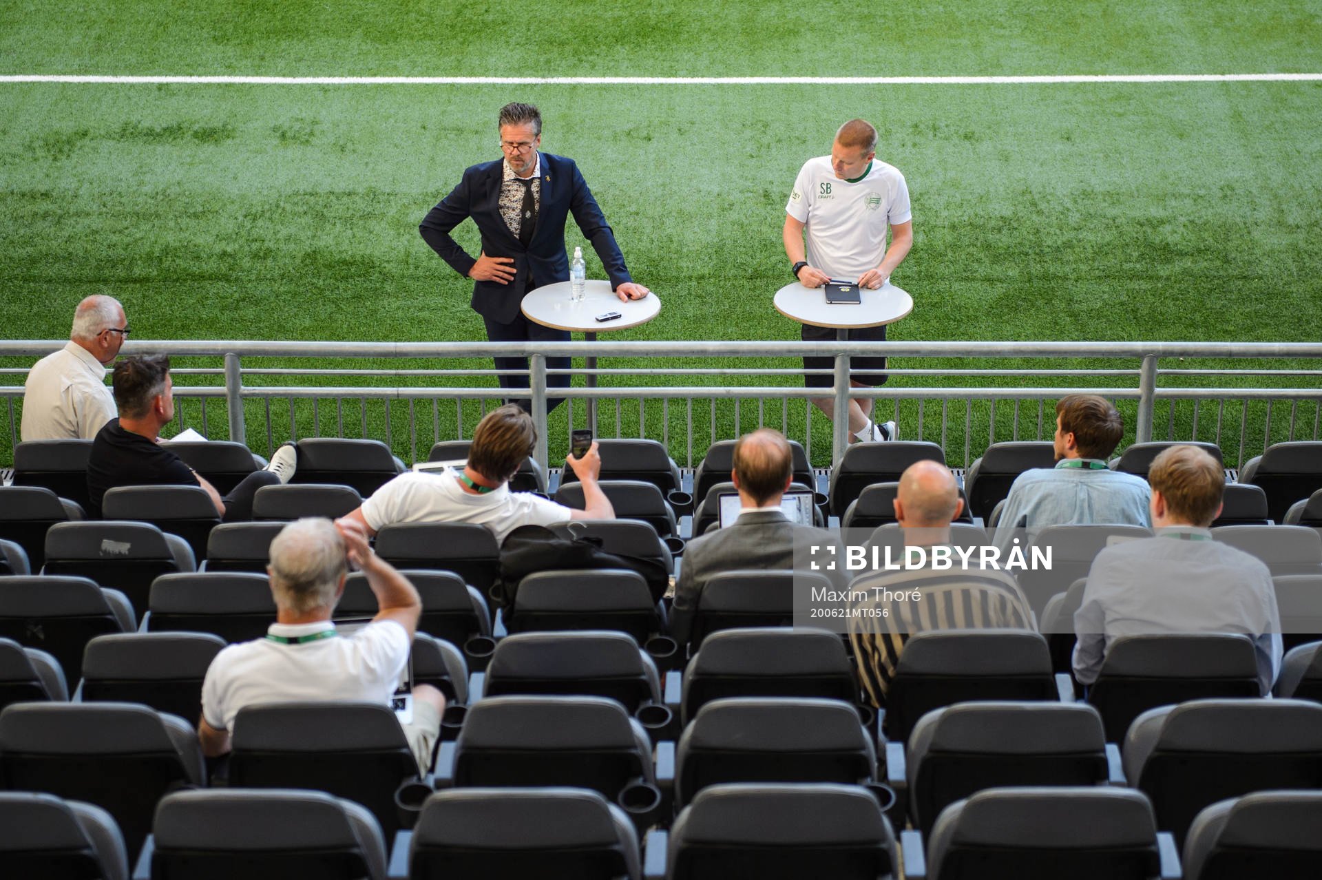 s tränare Rikard Norling och Hammarbys tränare Stefan