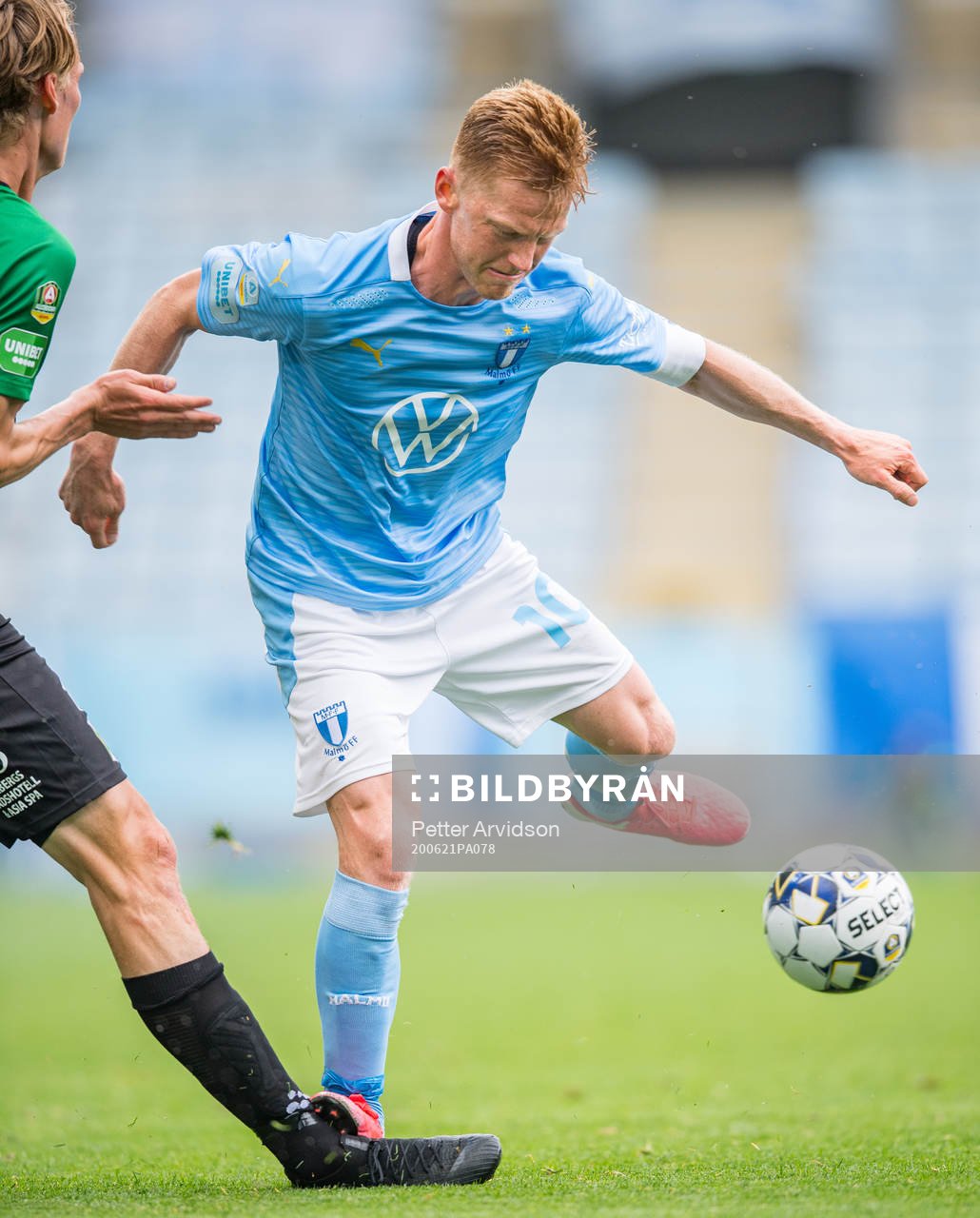 Malmö FFs Anders Christiansen stämplar Varbergs Alexander