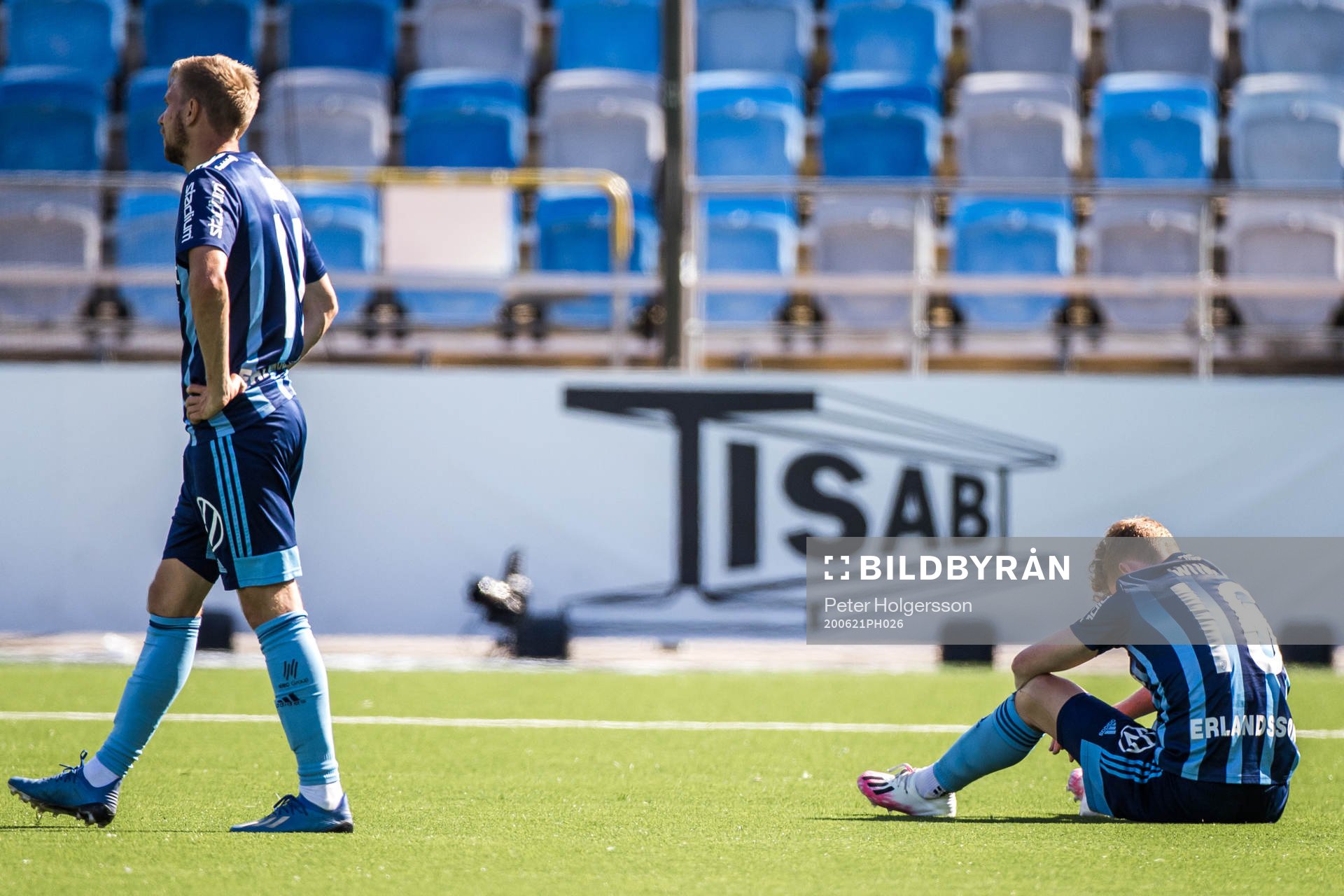 Djurgårdens Jonathan Ring och Aslak Witry deppar