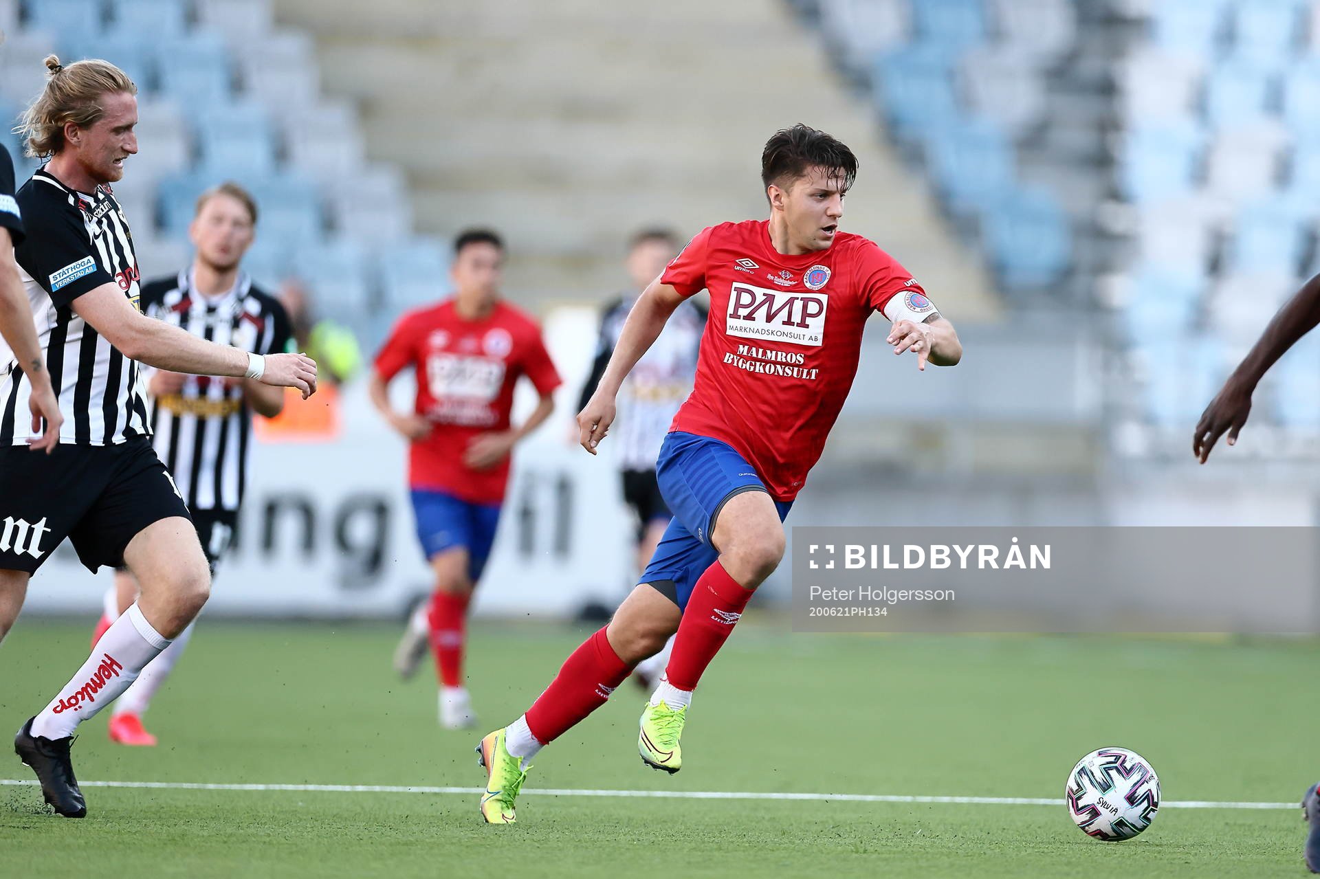 Sylvias Hampus Näsström och Karlslunds Christer Lipovac