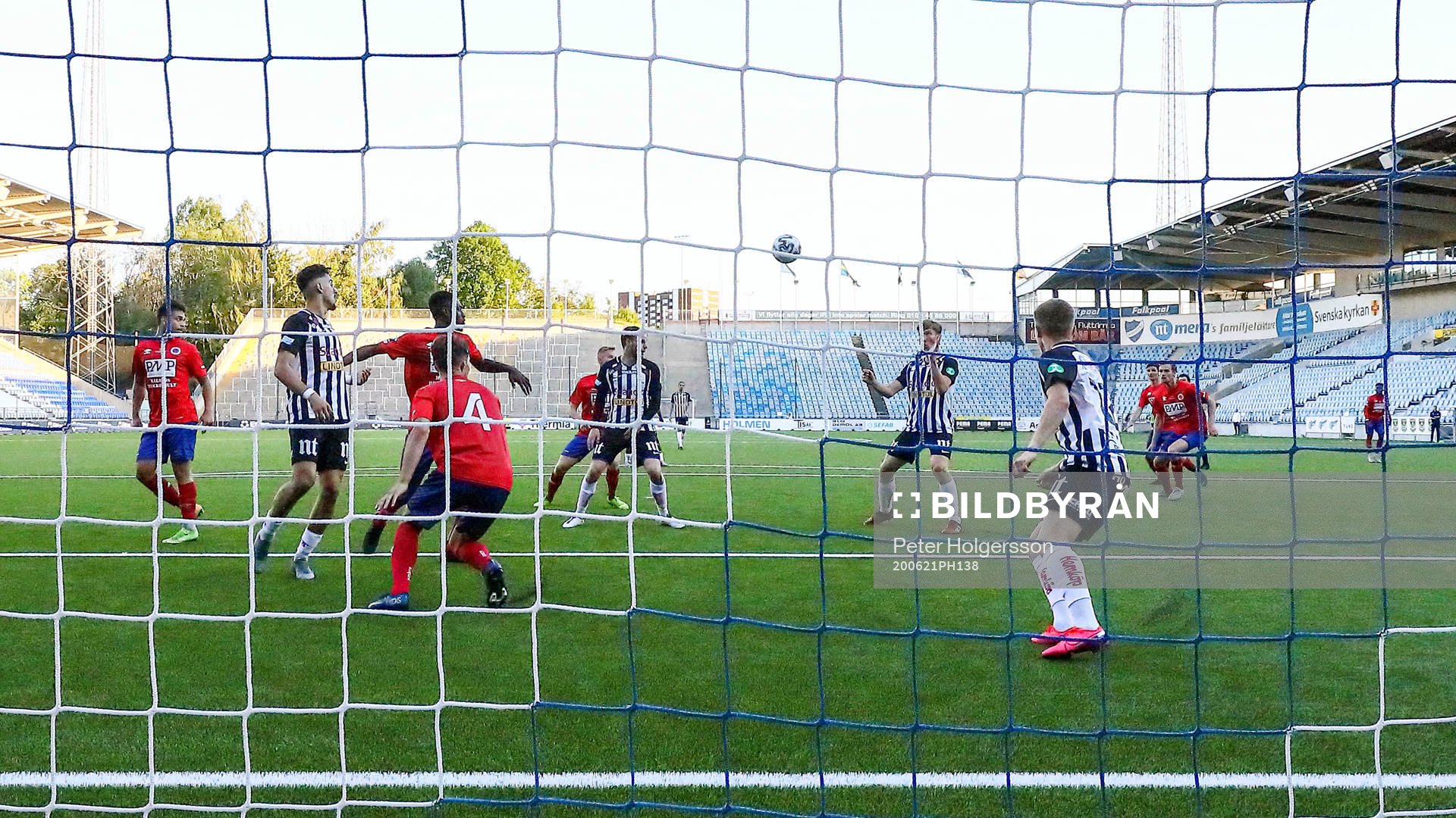 Mål 1-0 på övertid av Sylvias Robin Frej