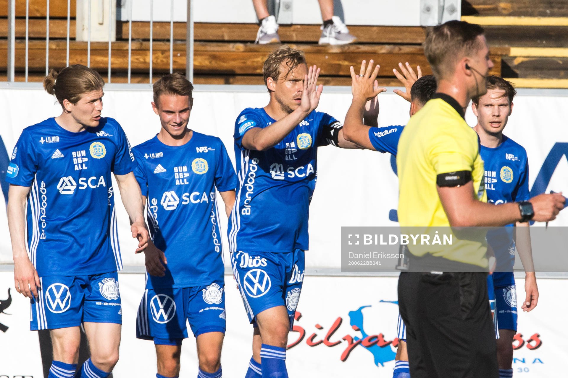 Sundsvalls Pontus Engblom jublar