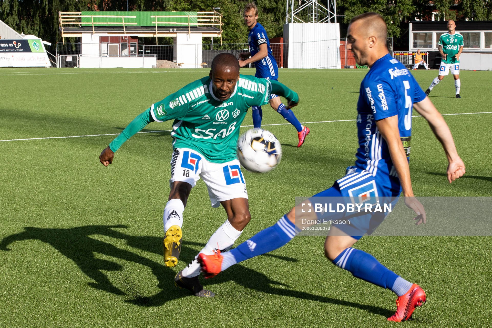 Brages Bantu Mzwakali ochSundsvalls Dennis Olsson