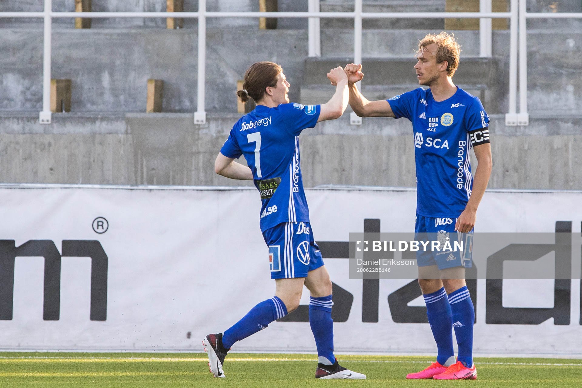 Sundsvalls Oliver Berg och Pontus Engblom jublar