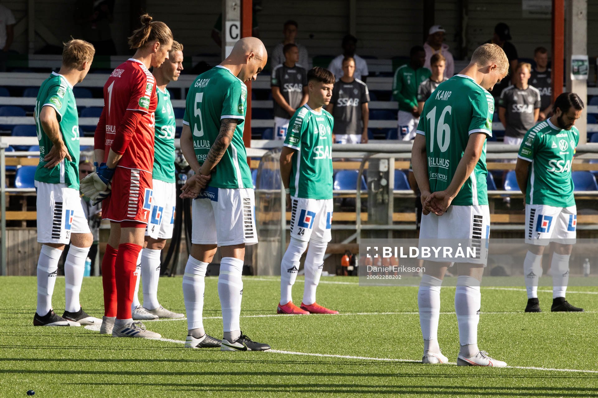 Tyst minut innan fotbollsmatchen i Superettan  mellan Brage