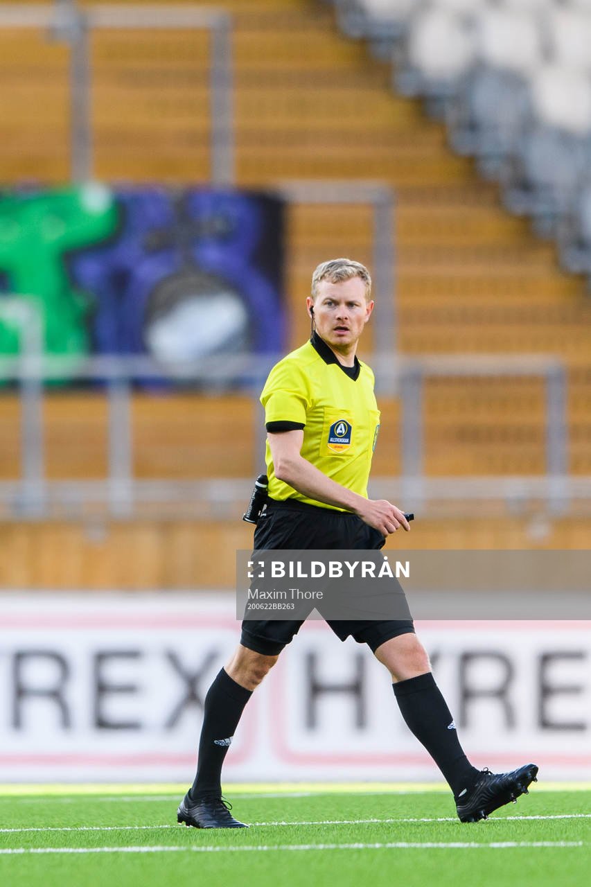 Domare Fredrik Klitte