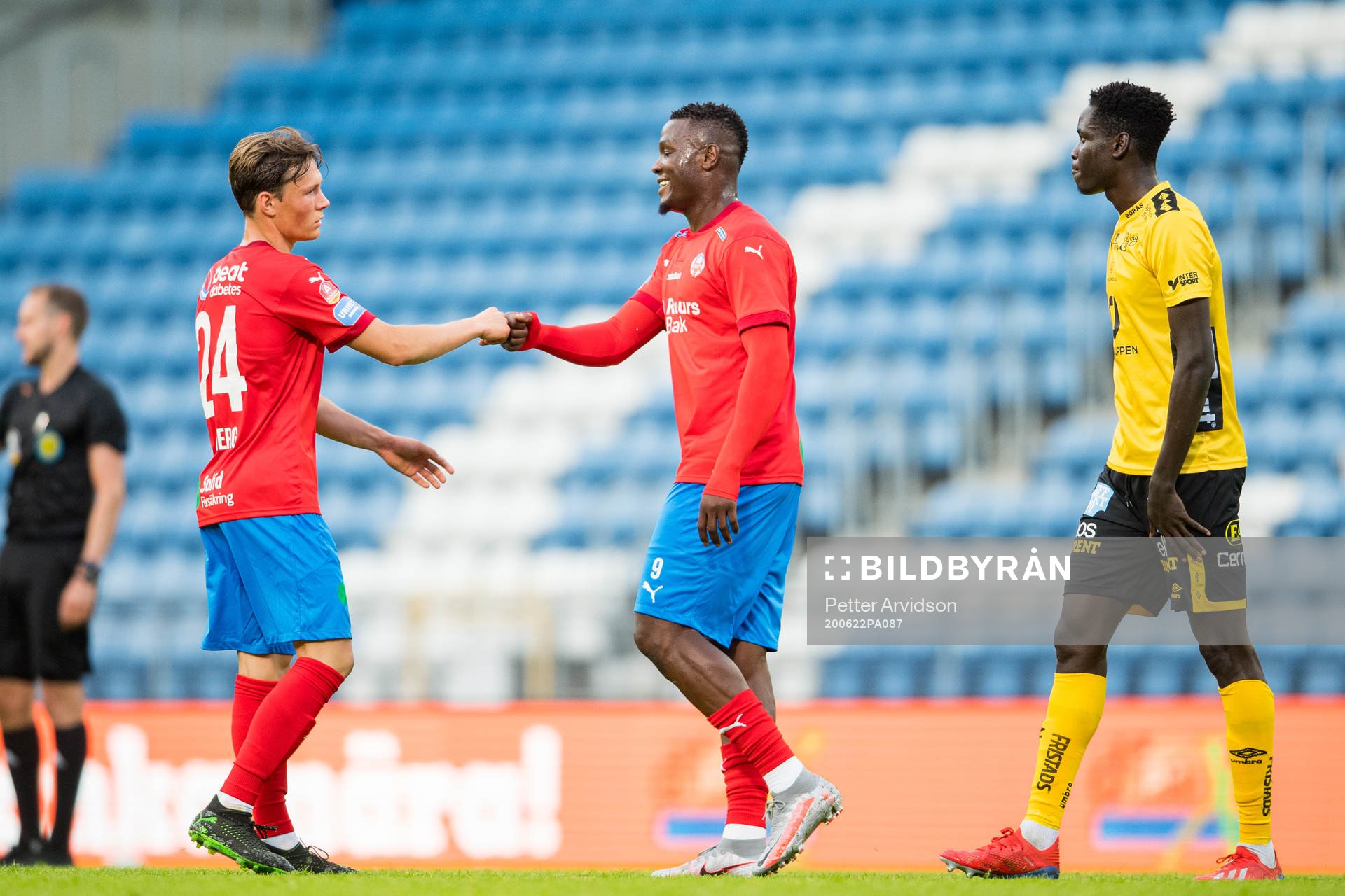 Helsingborgs Filip Sjöberg och Alhaji Gero