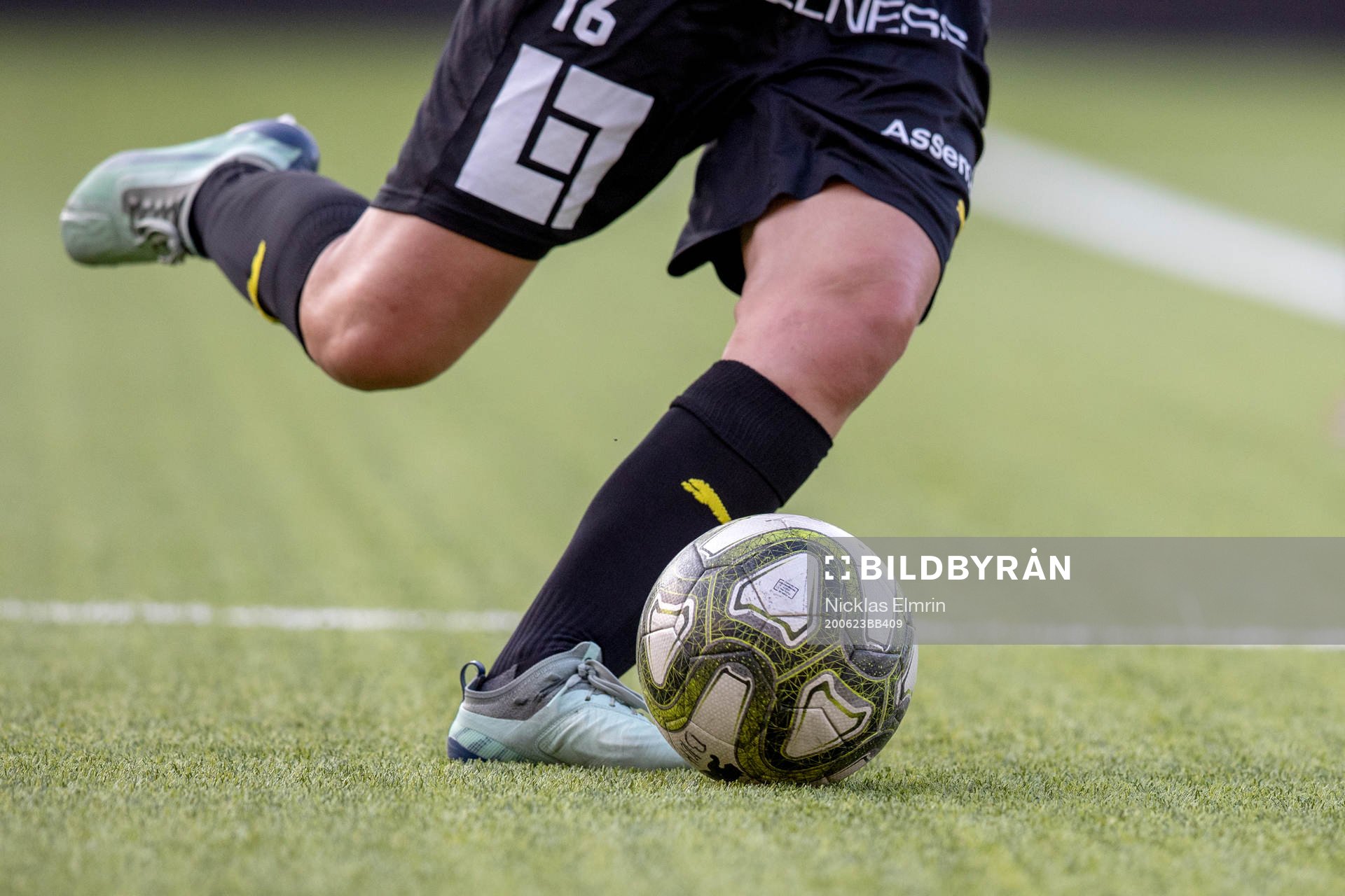 Häckens Matilda Öst under fotbollsmatchen i Division 2 nordvästra Götaland mellan Häcken och Ljungskile den 23 juni 2020 i Göteborg.