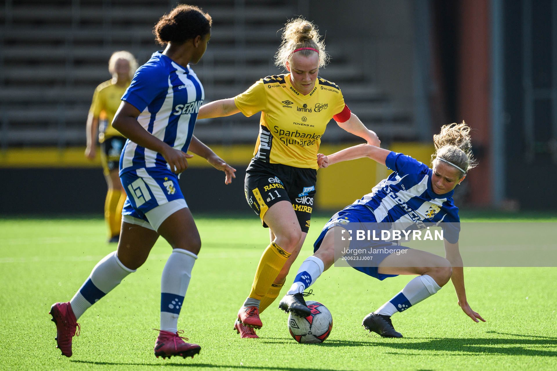 Elfsborgs Leann Nyström och IFK Göteborgs Alexandra