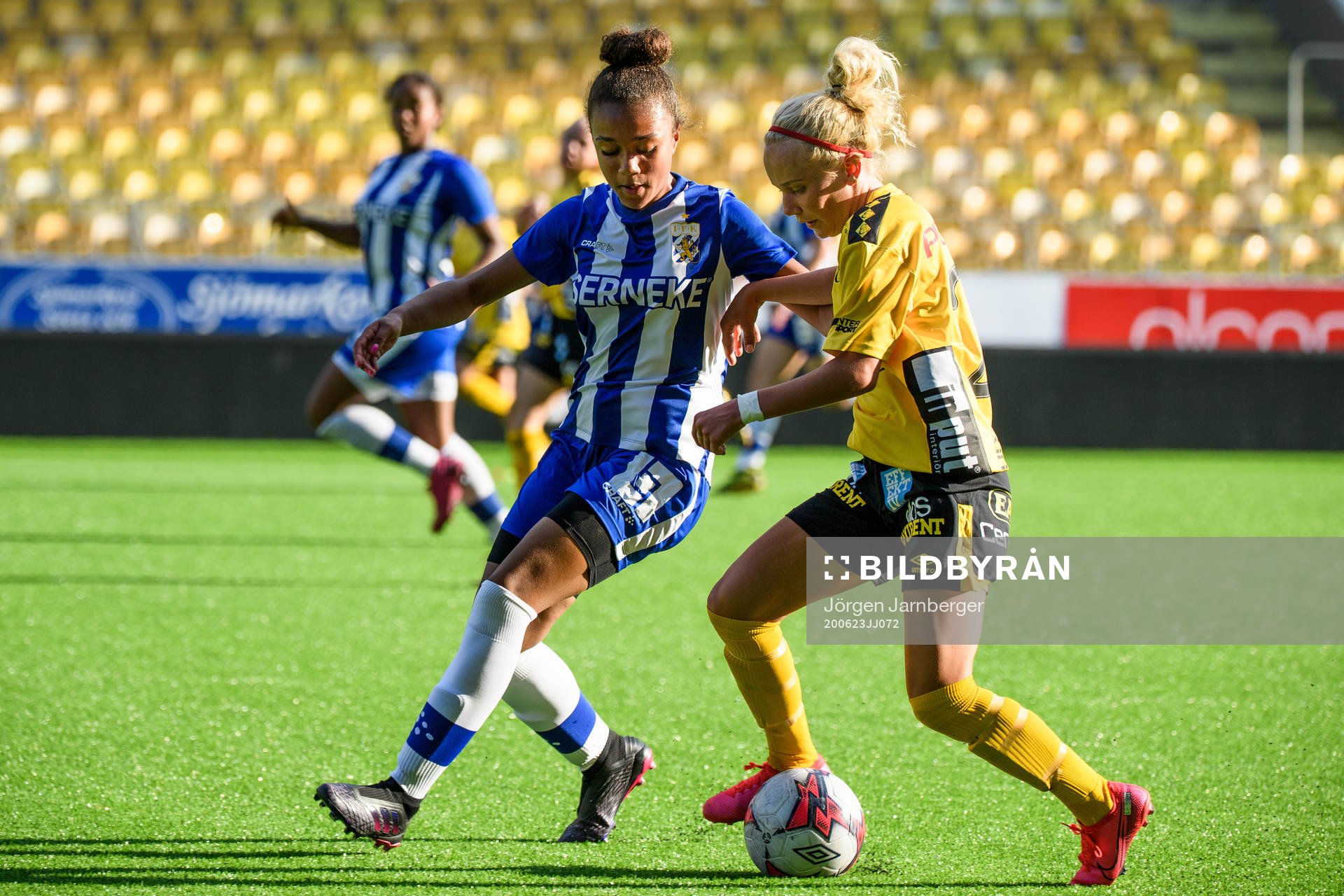 IFK Göteborgs Tida Jatta och Elfsborgs Tea Skoglund