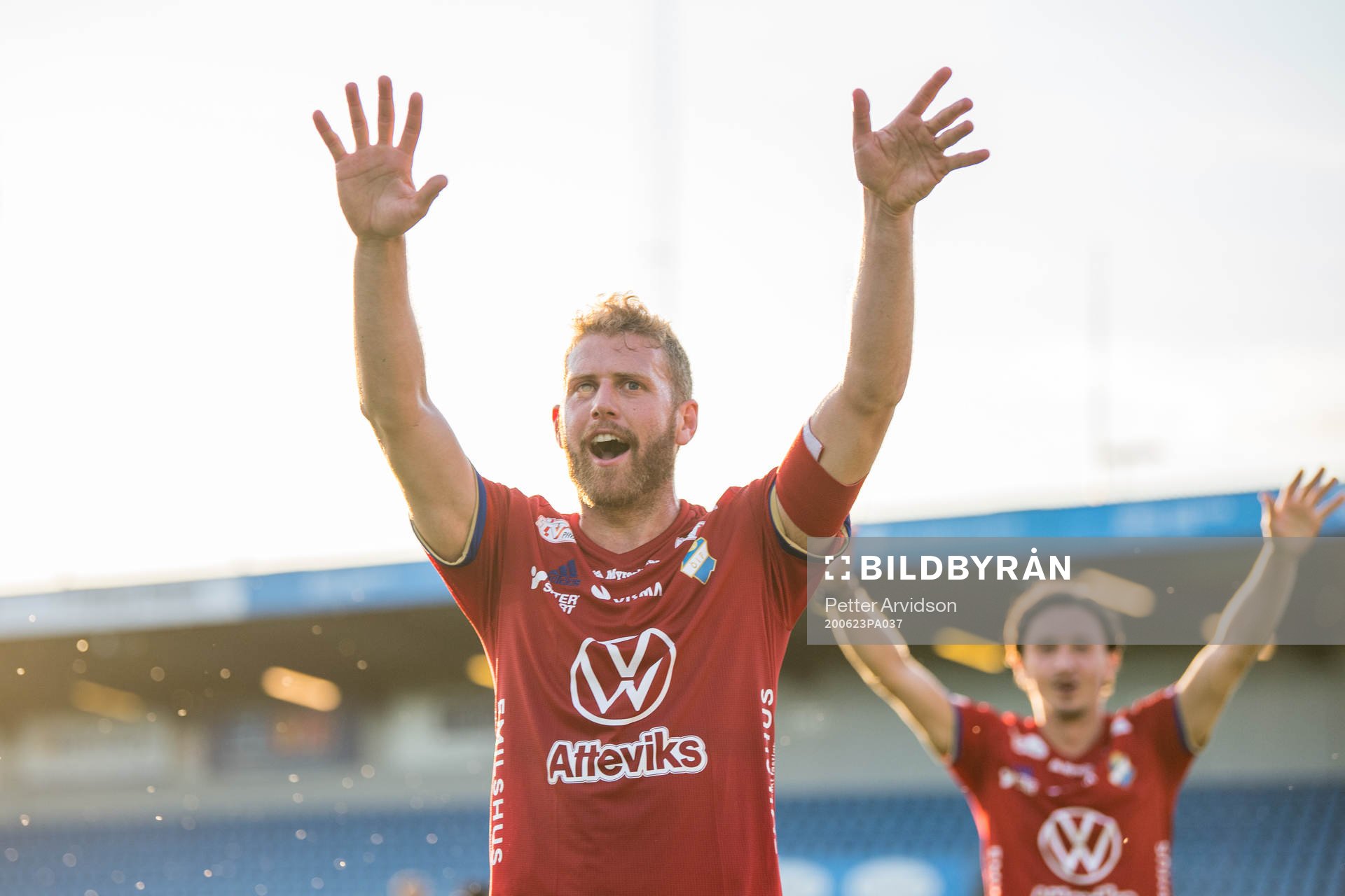Östers Stefan Karlsson jublar