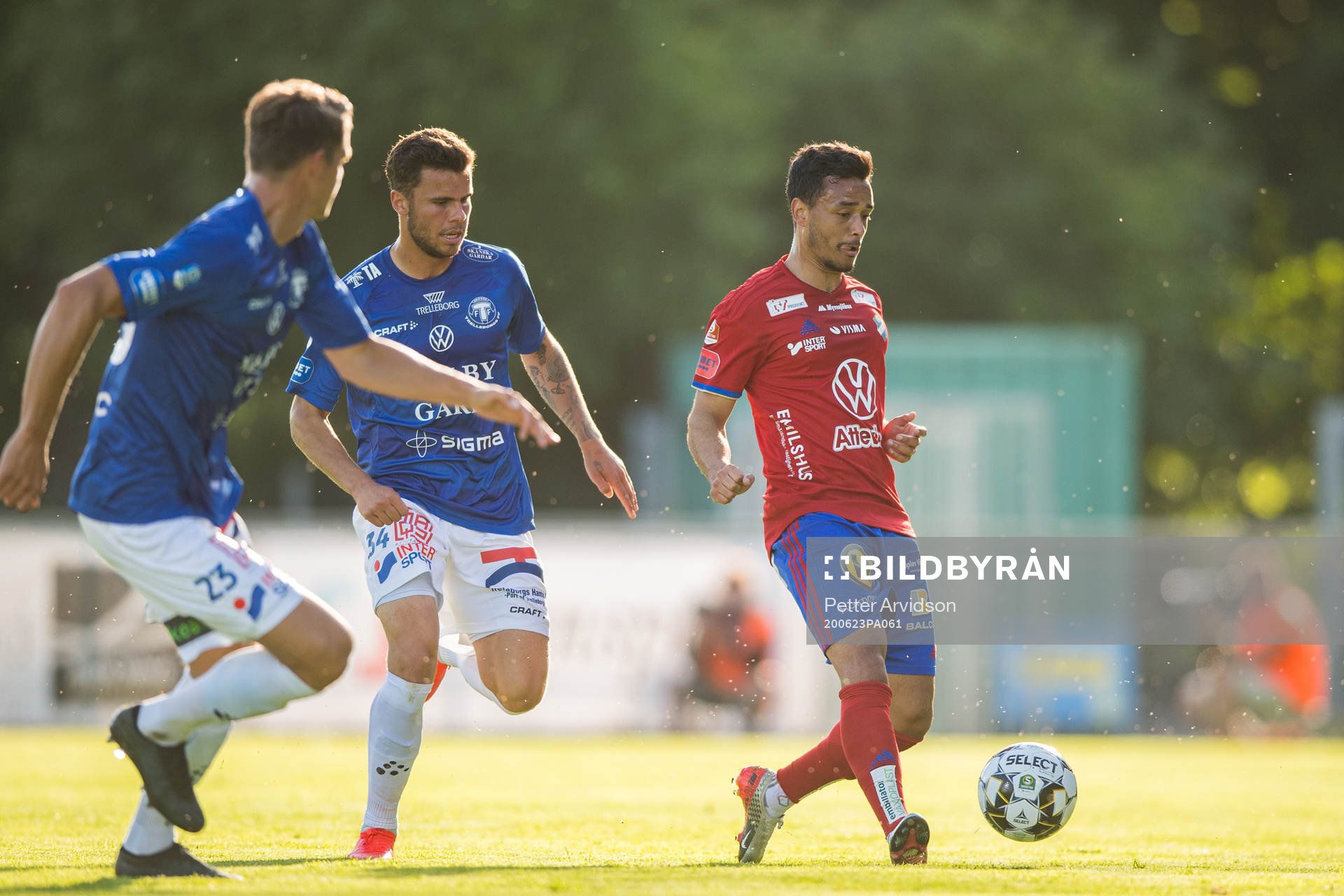 Trelleborgs Herman Hallberg och Östers Marc Rochester