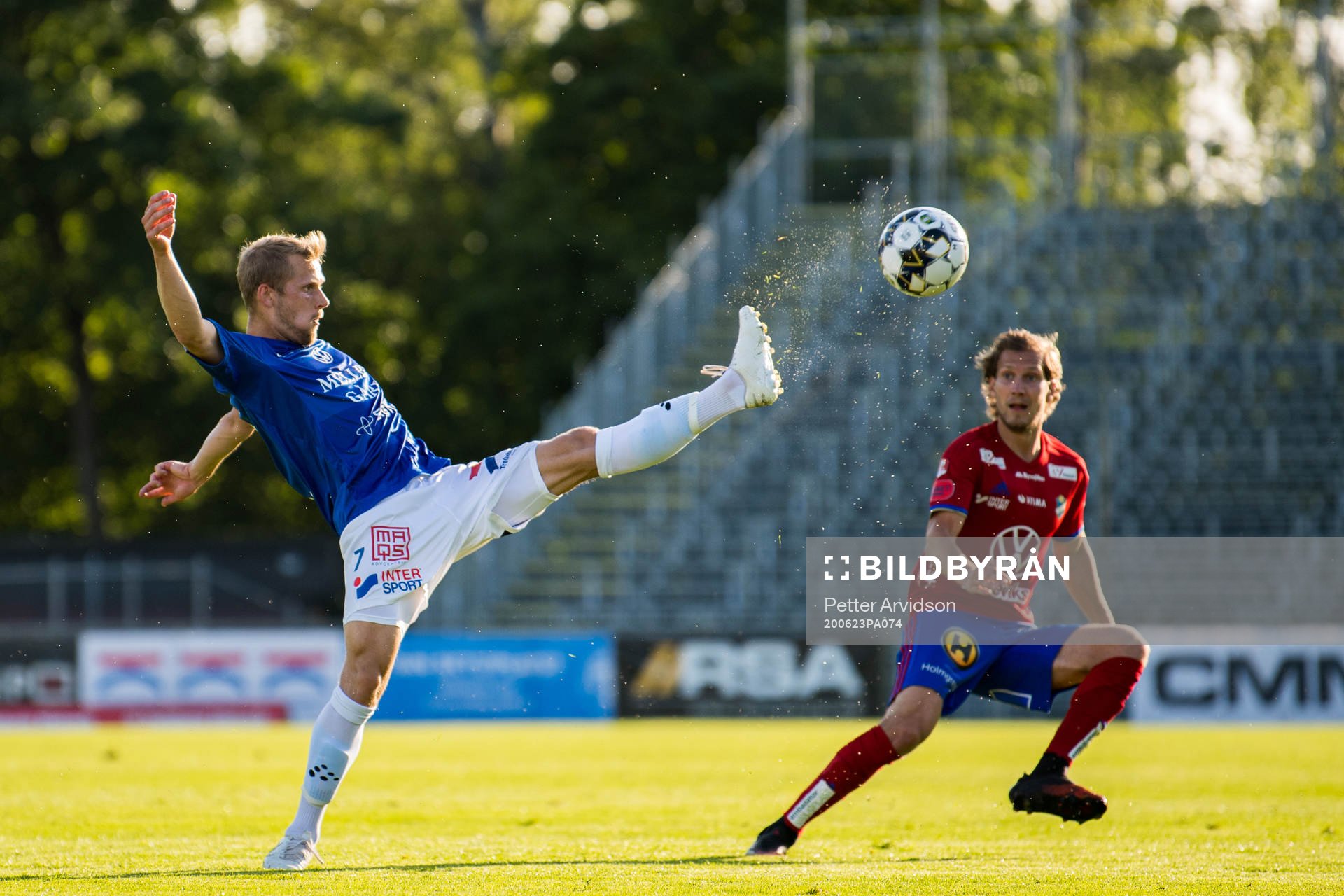 Trelleborgs Erik Andersson och Östers Oliver Silverholt