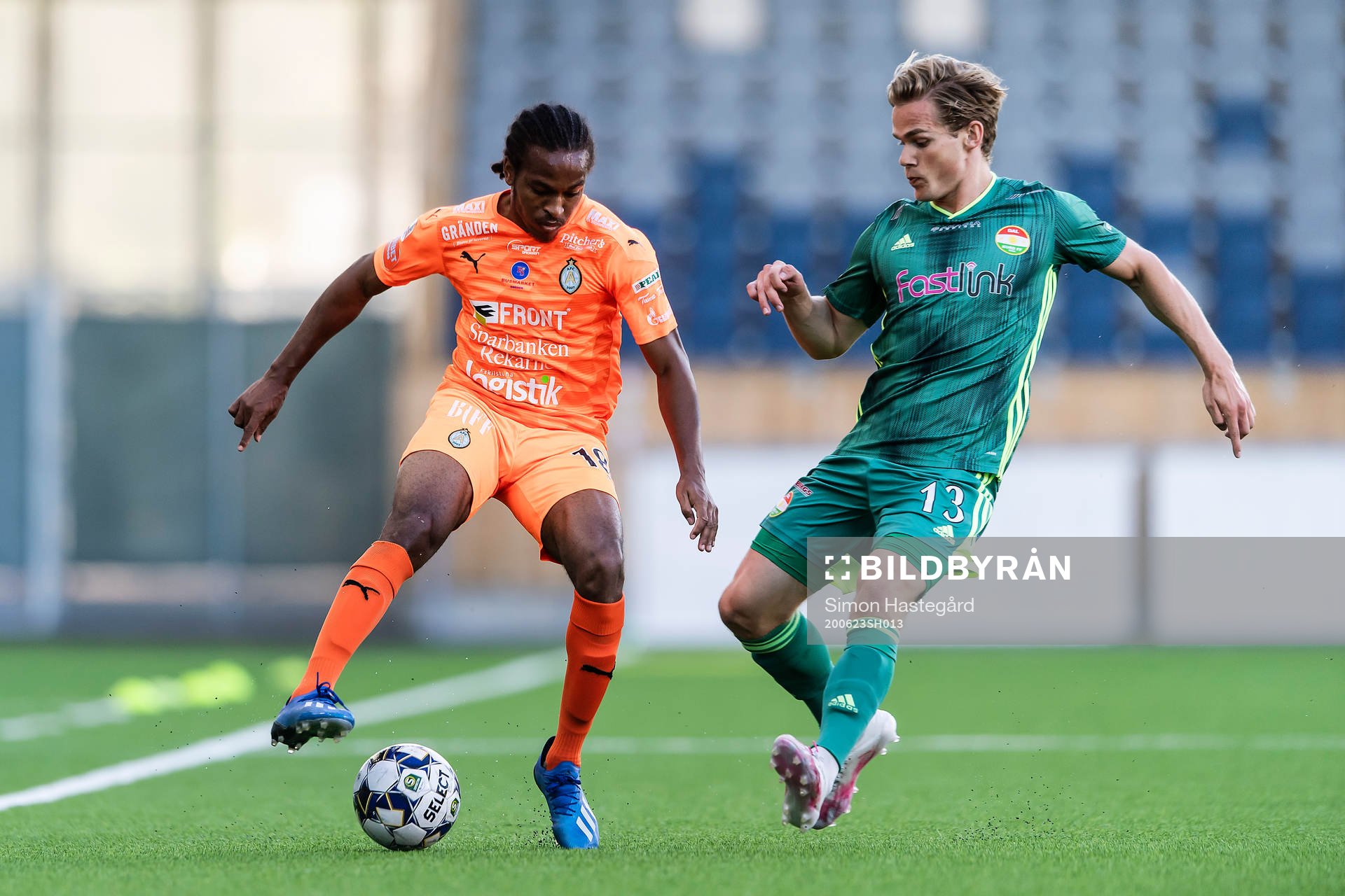 AFC Eskilstunas Francis Jno-Baptiste och Dalkurds Hampus